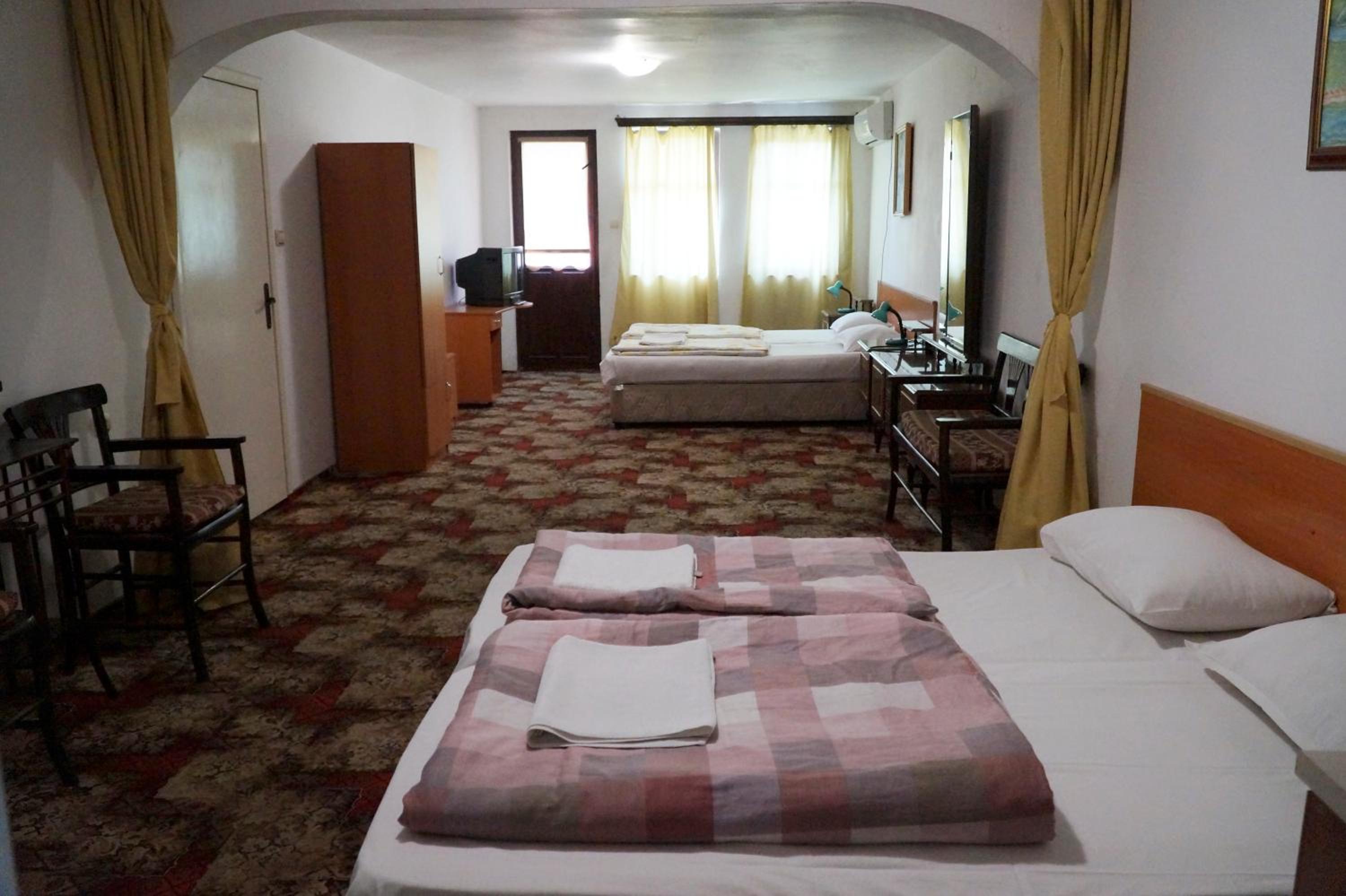 Quadruple Room photo 2