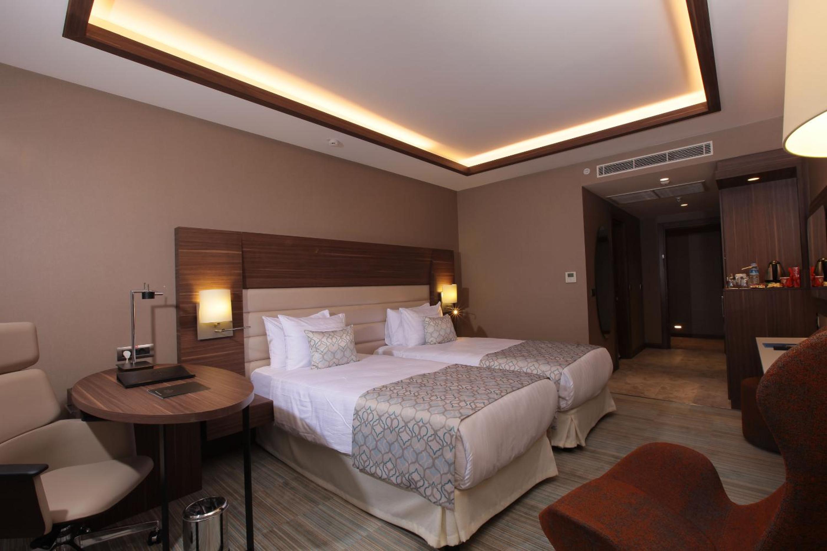 Superior Twin Room photo 2