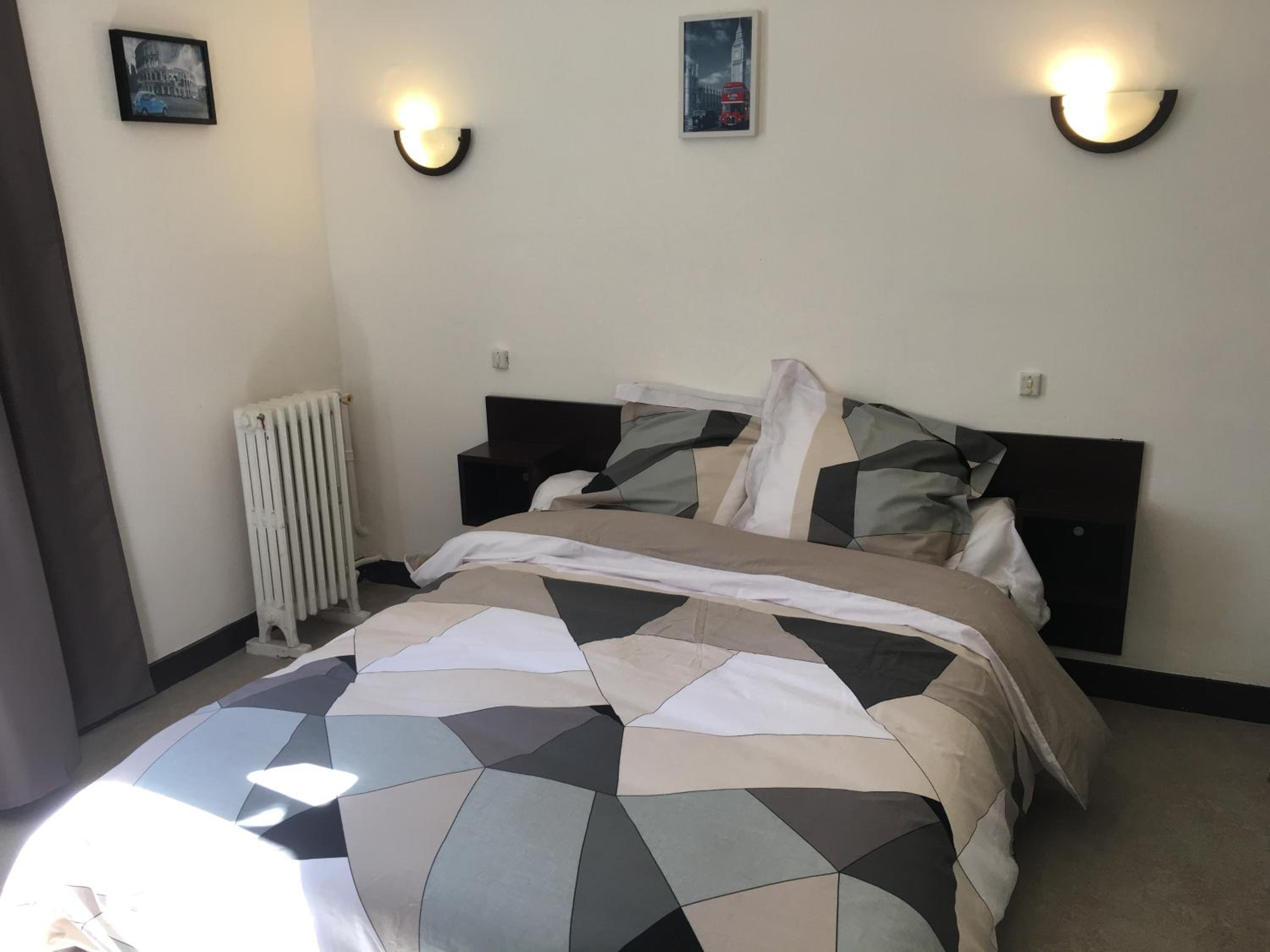 Double Room with Private Bathroom photo 2