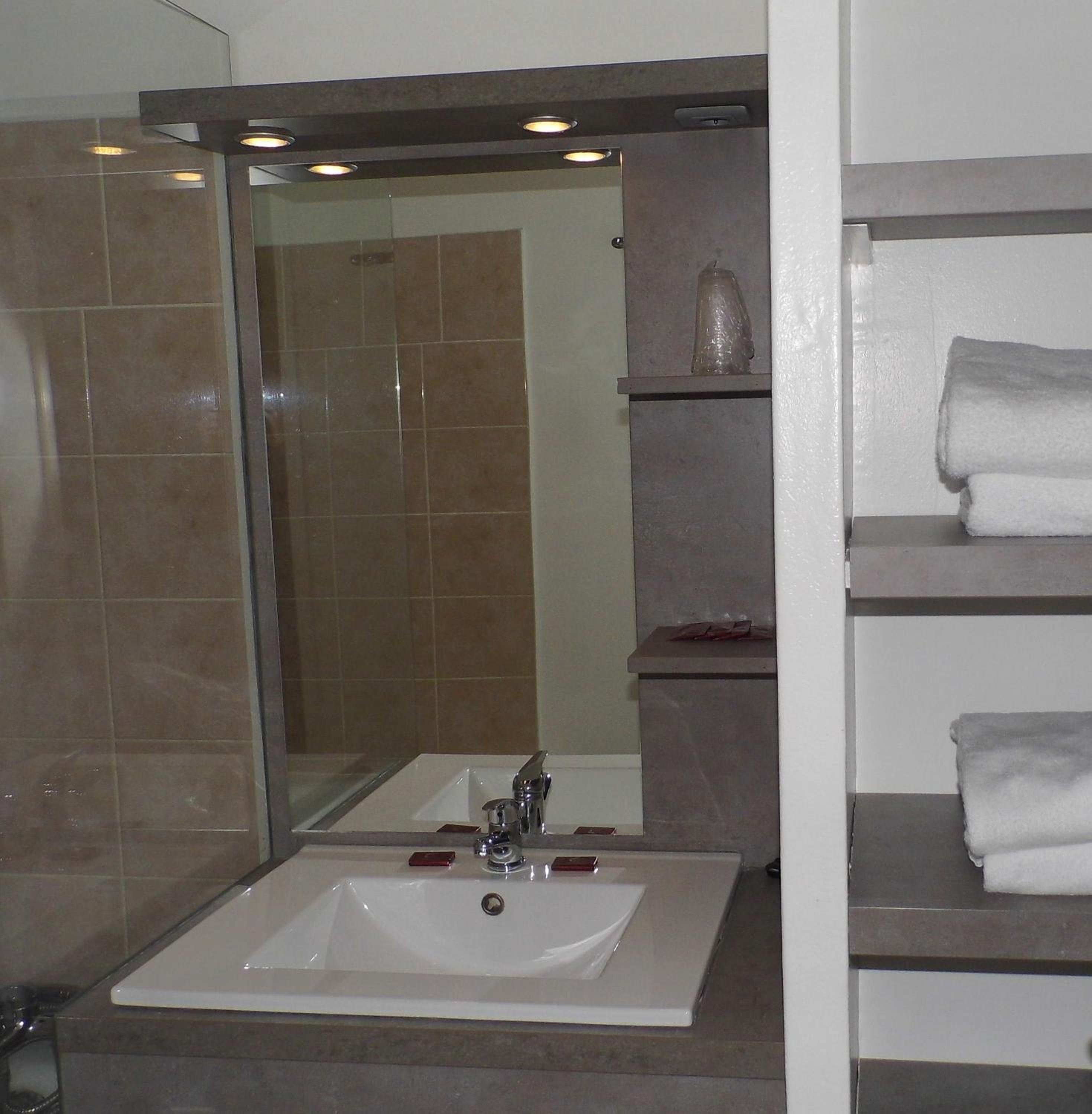 Superior Apartment - Photo 2