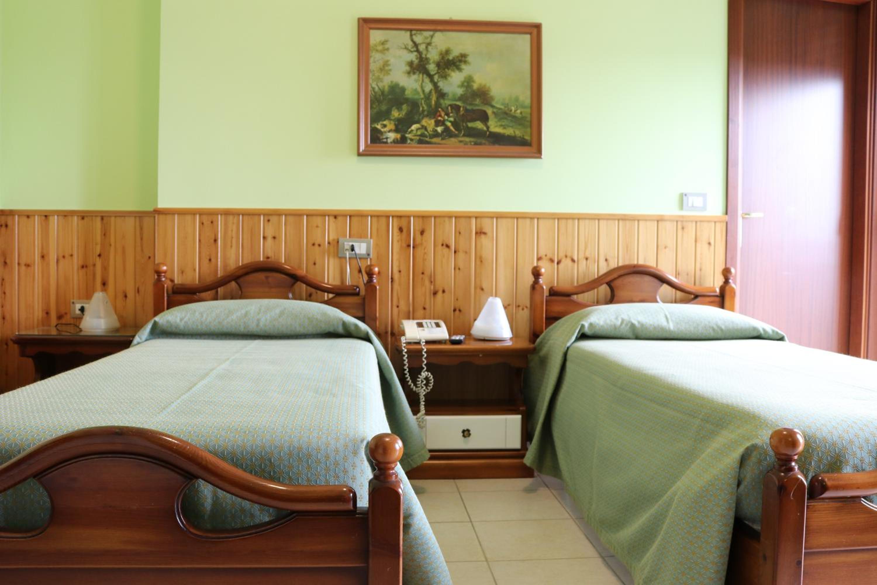 Twin Room photo 3