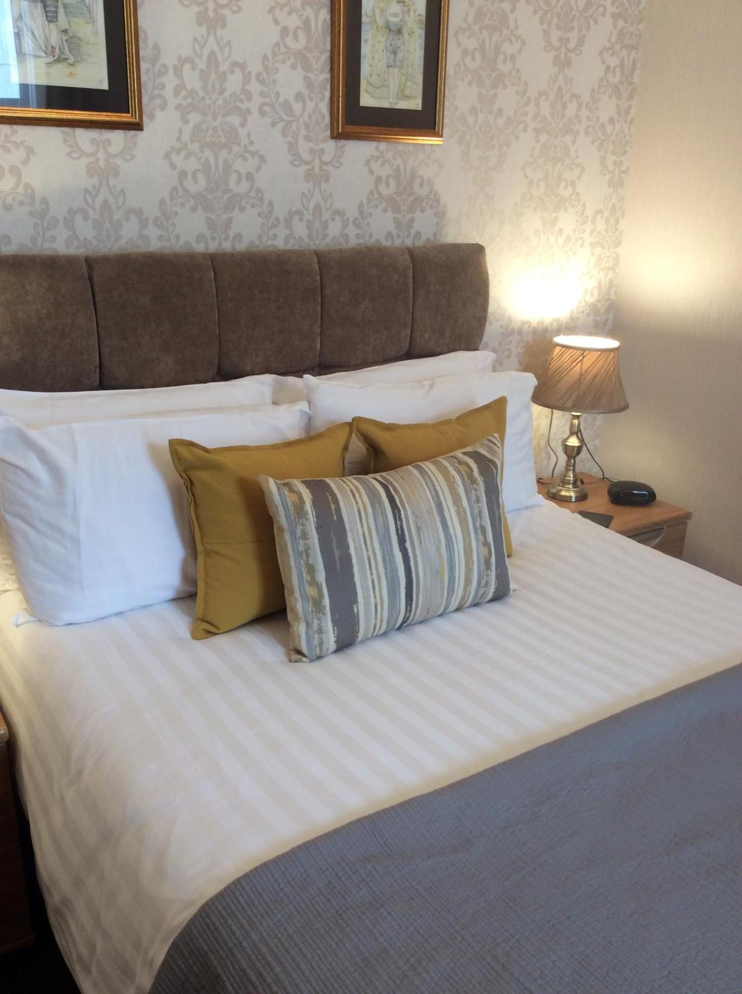 Standard Double Room photo 3