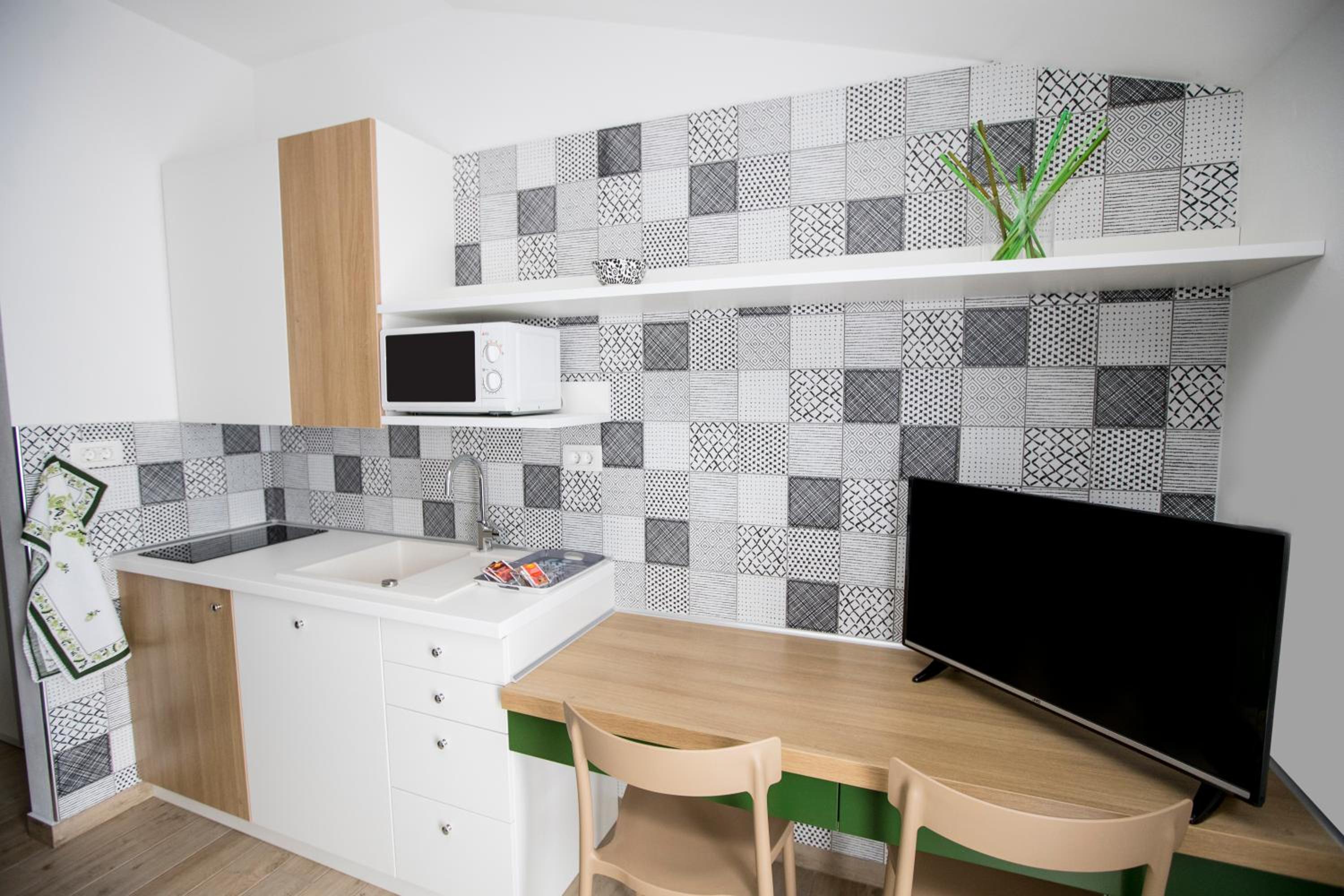 Studio Apartment photo 3
