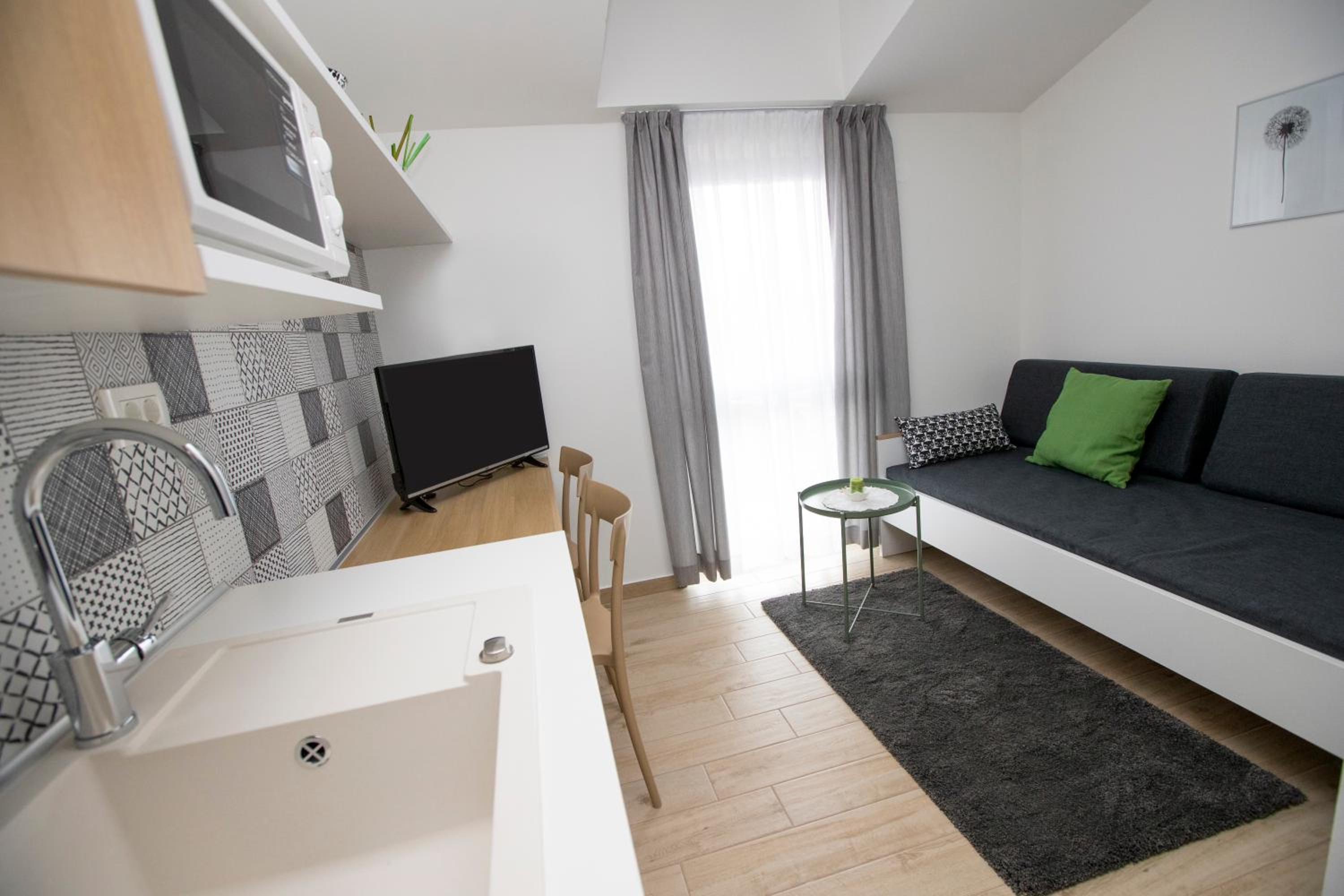 Studio Apartment