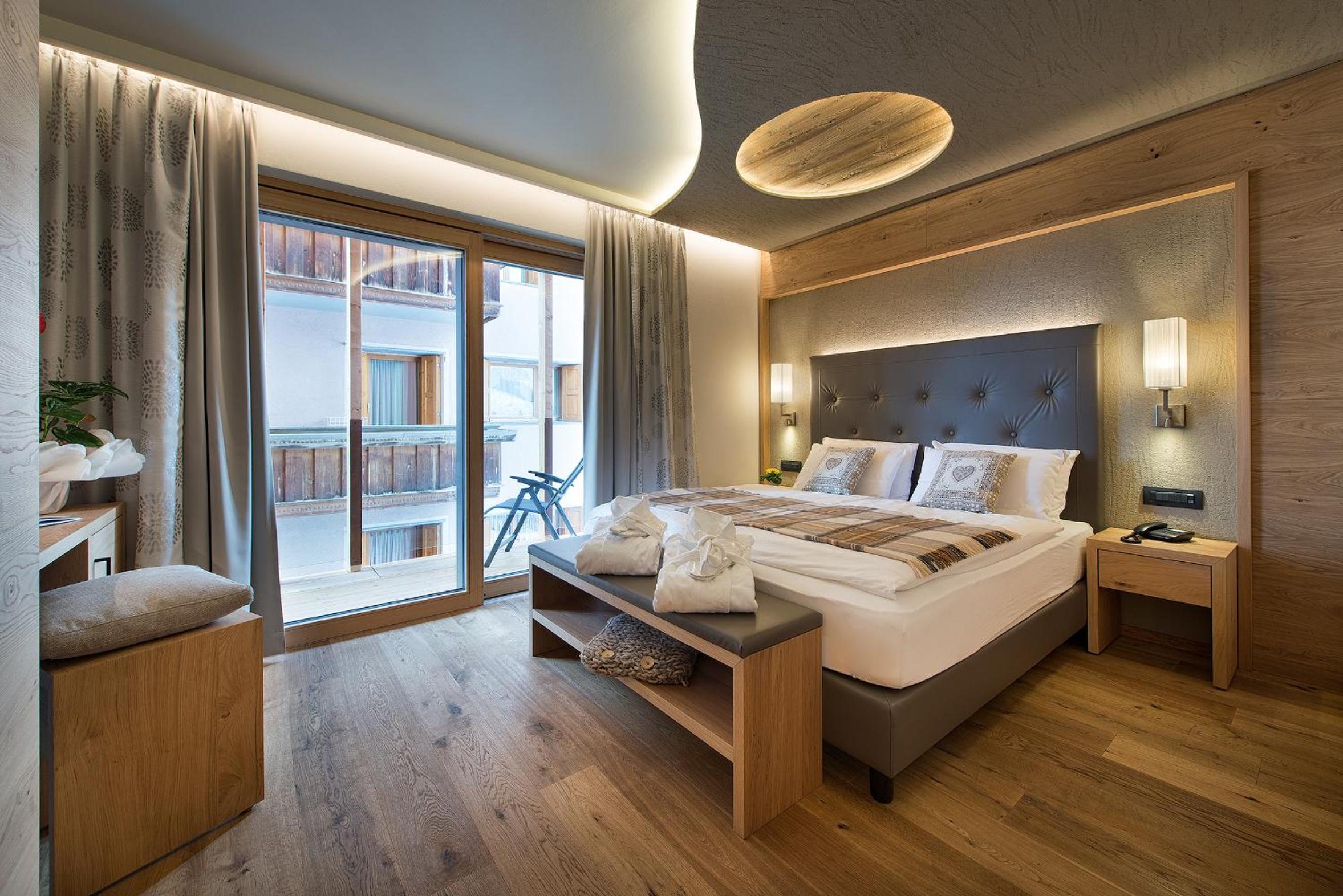 Double or Twin Room with Balcony