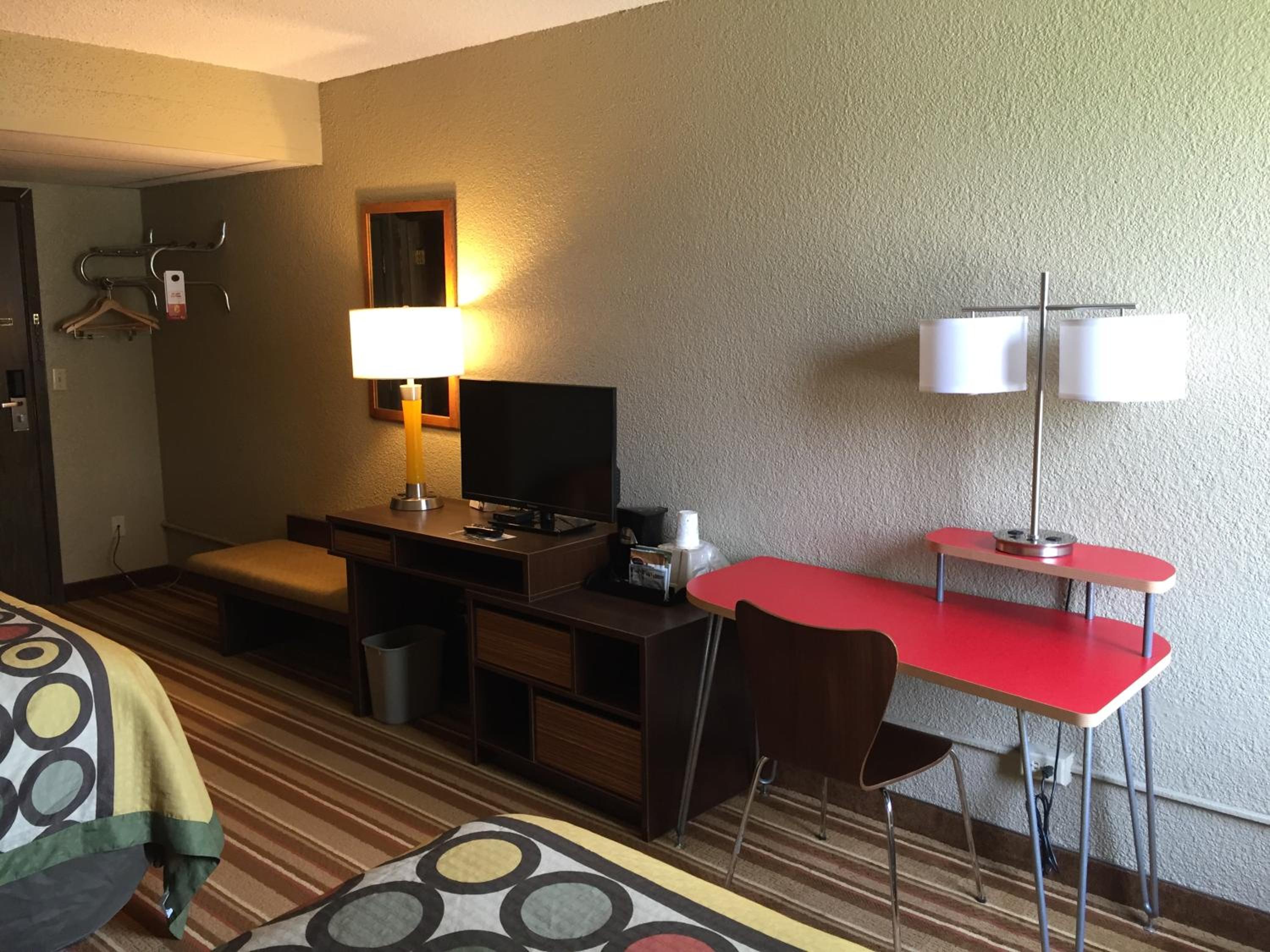 Double Room with Two Double Beds - Non-Smoking photo 2