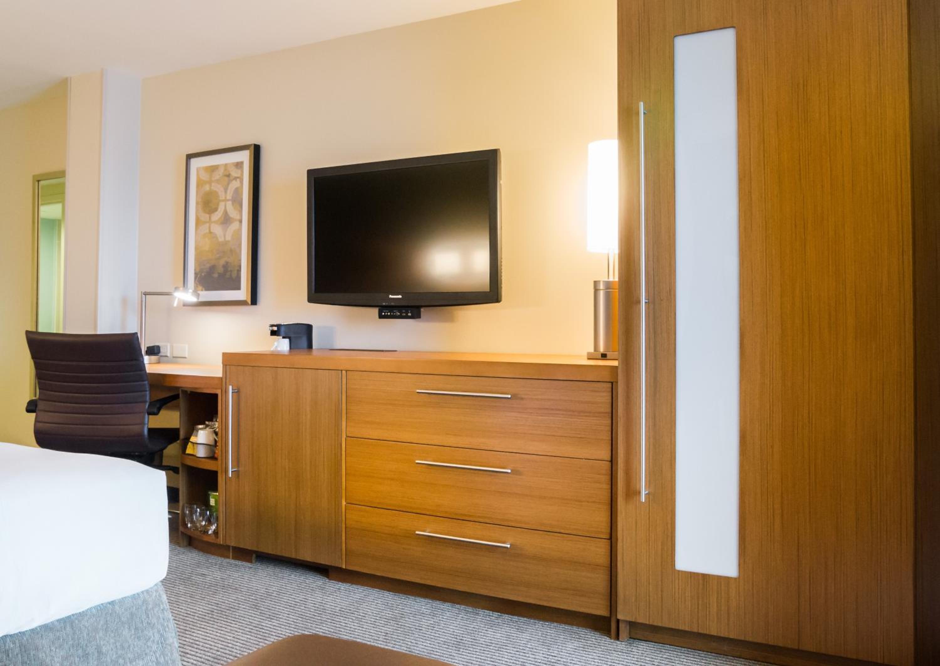 Queen Room with Two Queen Beds, Sofa Bed and Accessible Tub - Photo 1
