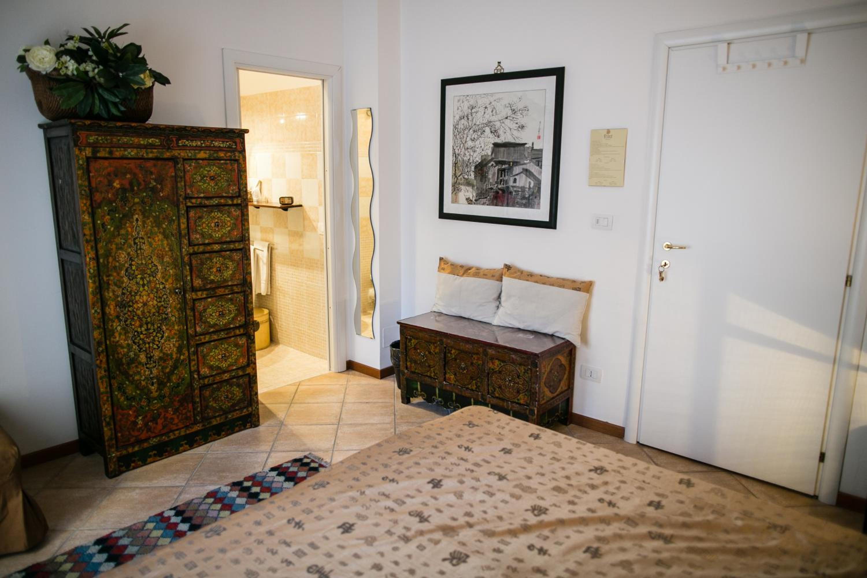 Double Room with Private Bathroom photo 1
