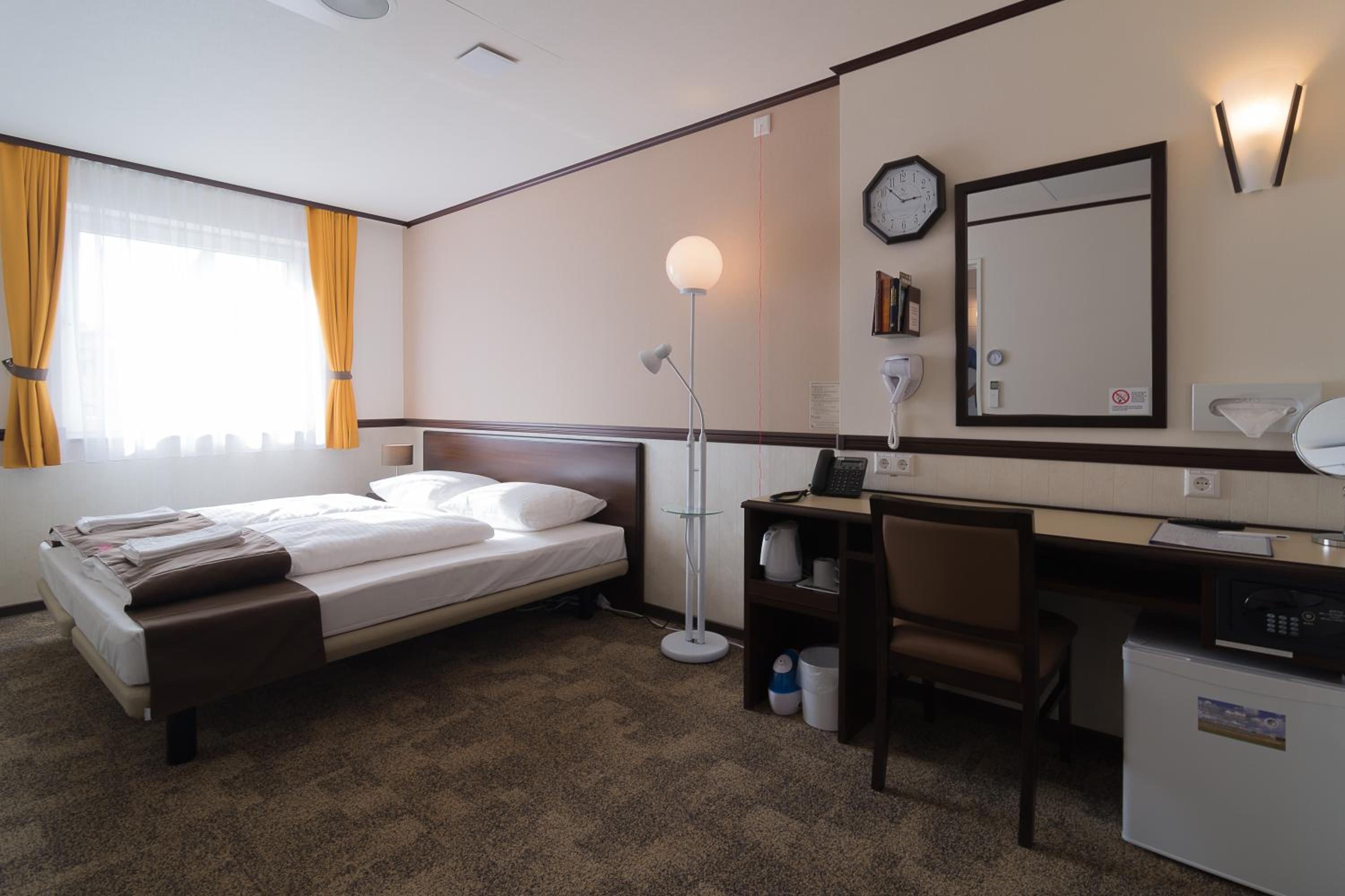 Double Room - Disability Access - Photo 7