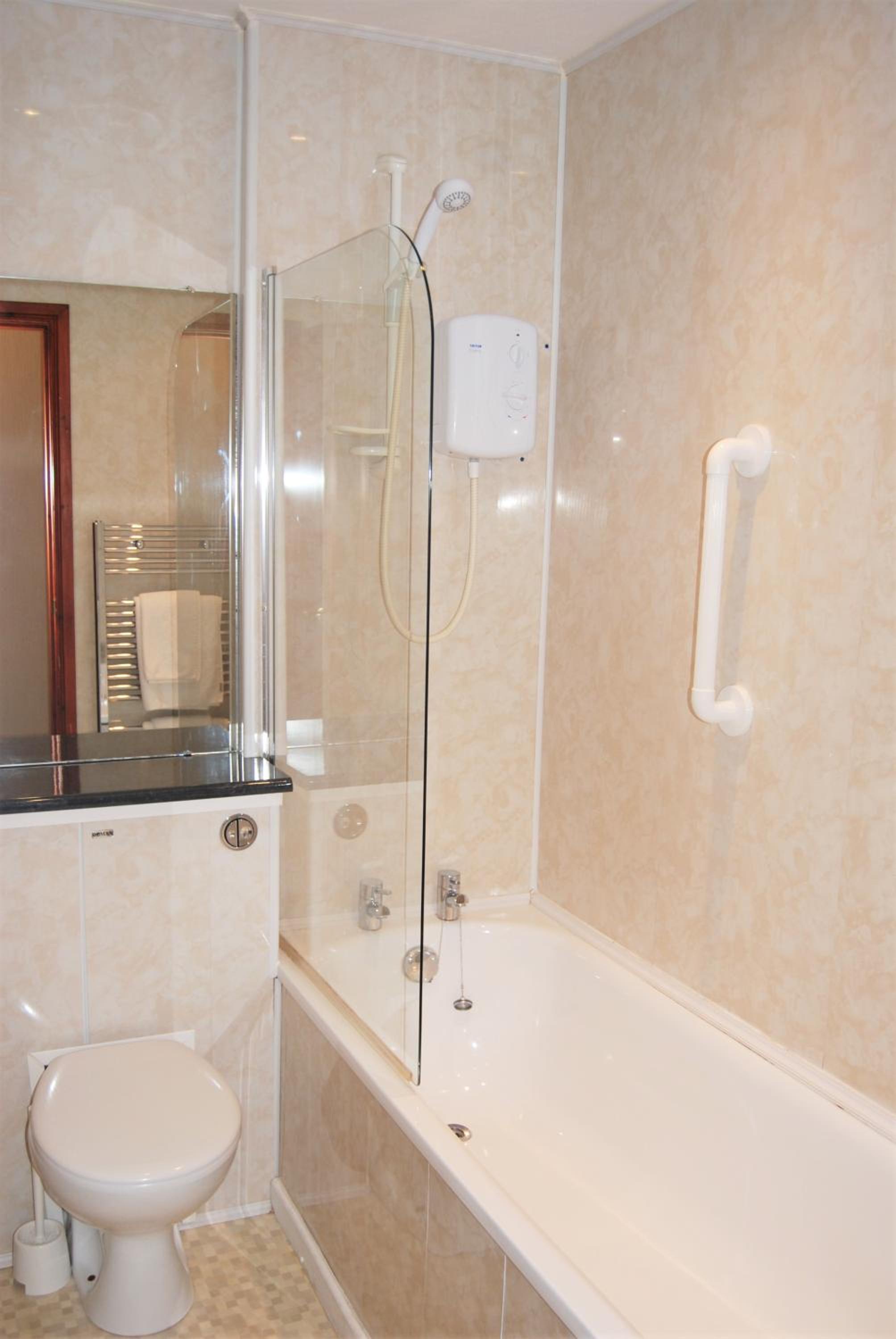 Double Room - Photo 3