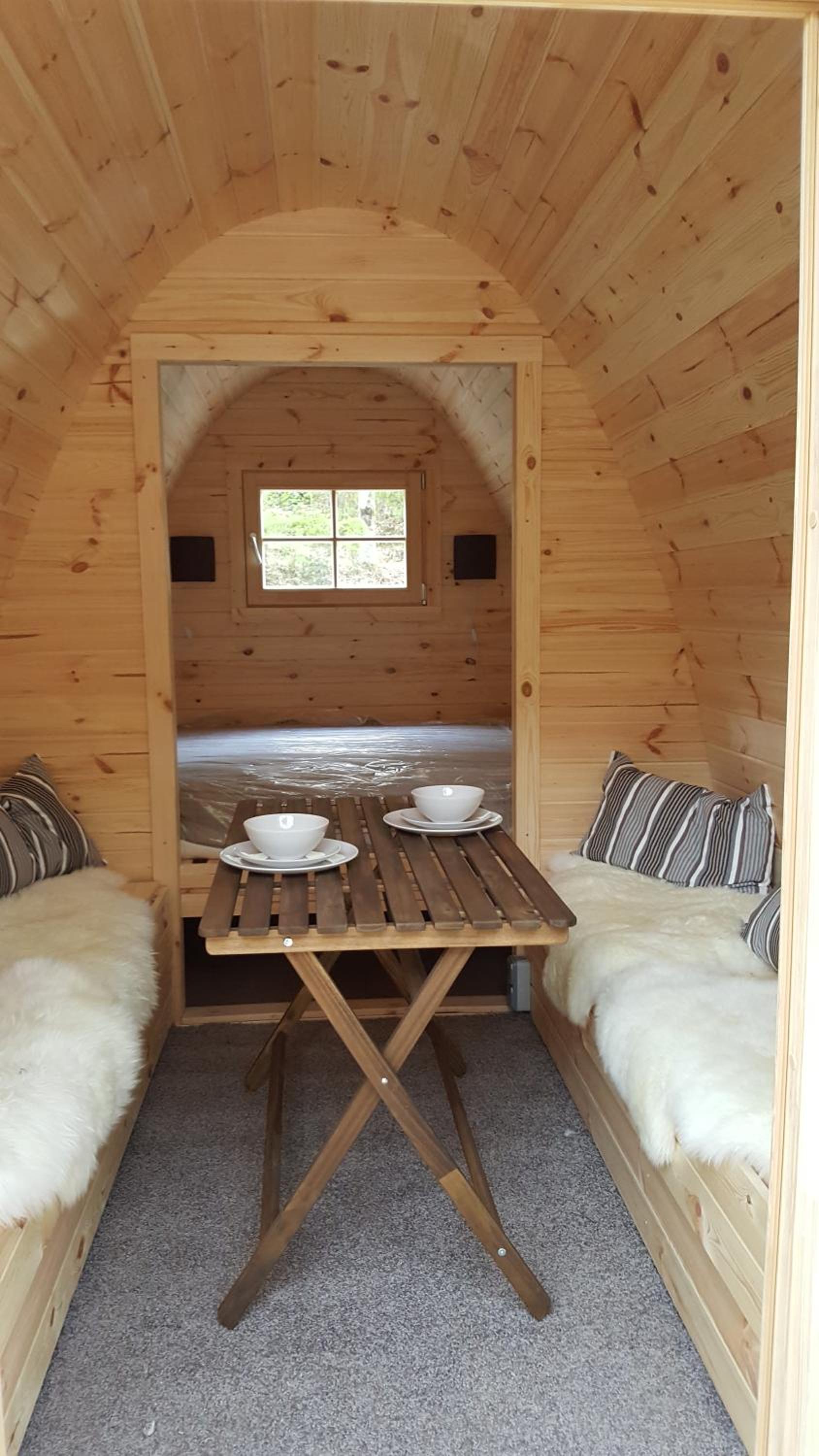 Hut photo 1