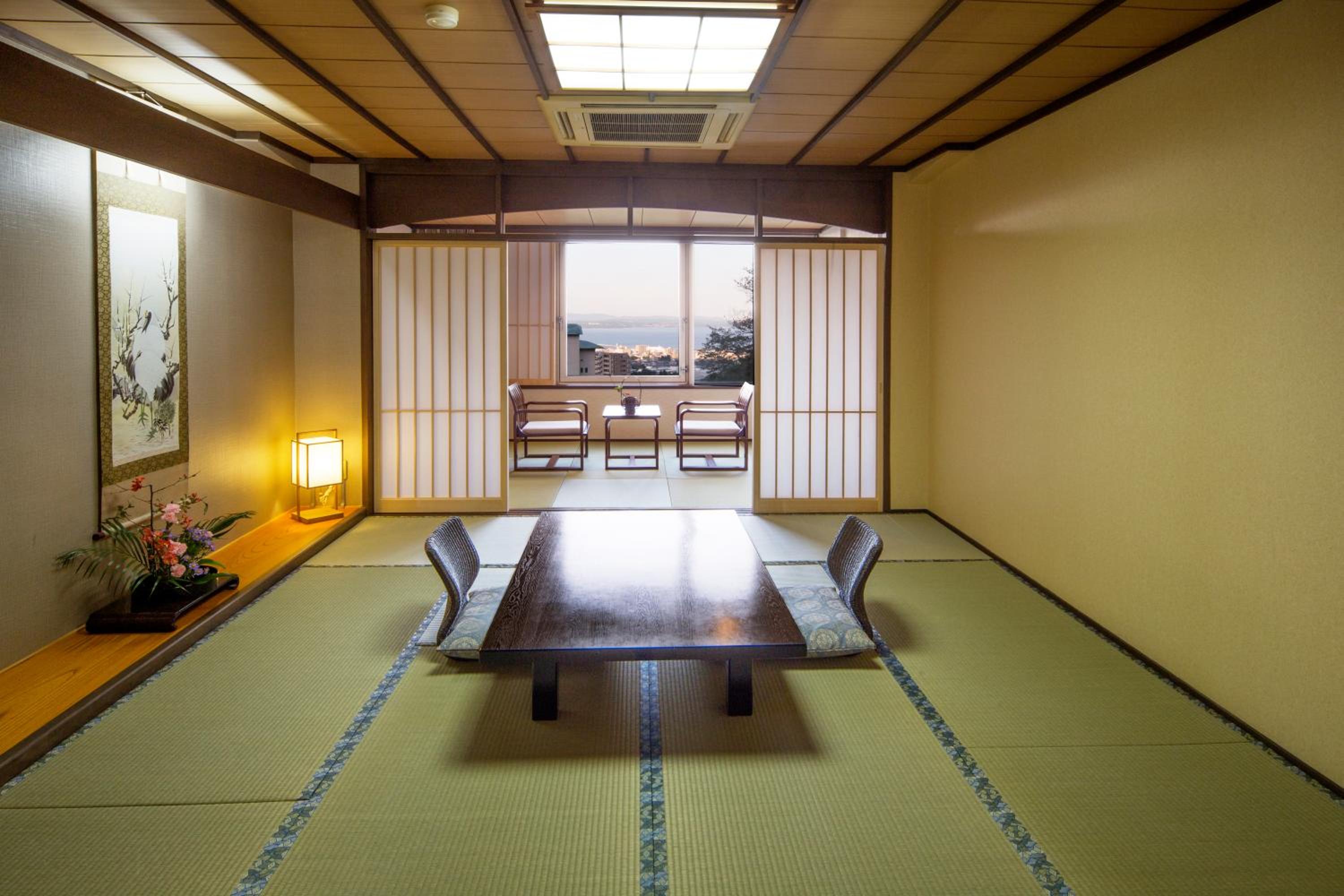 Japanese-Style Room thumbnail 5
