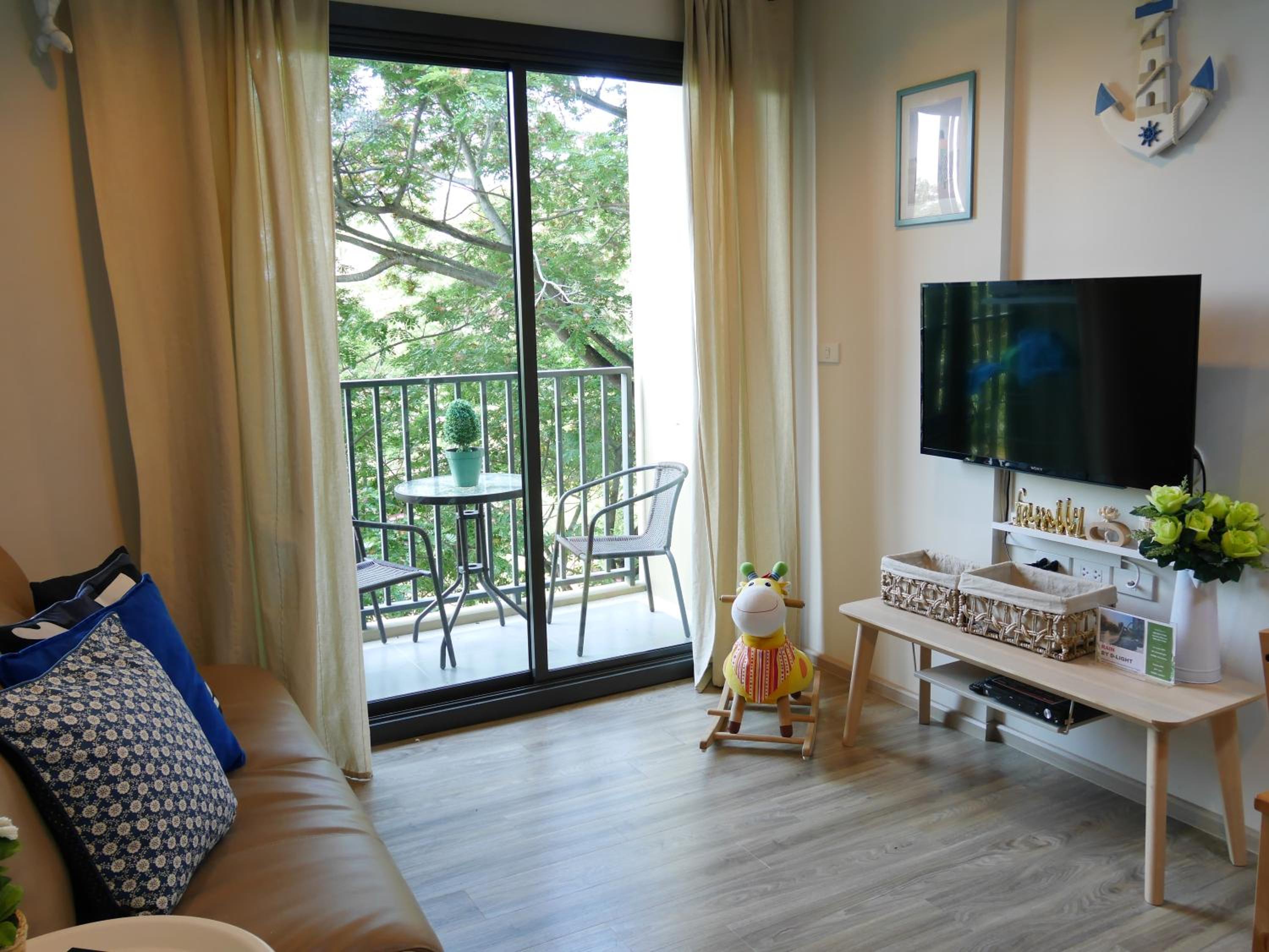 Studio Apartment photo 1