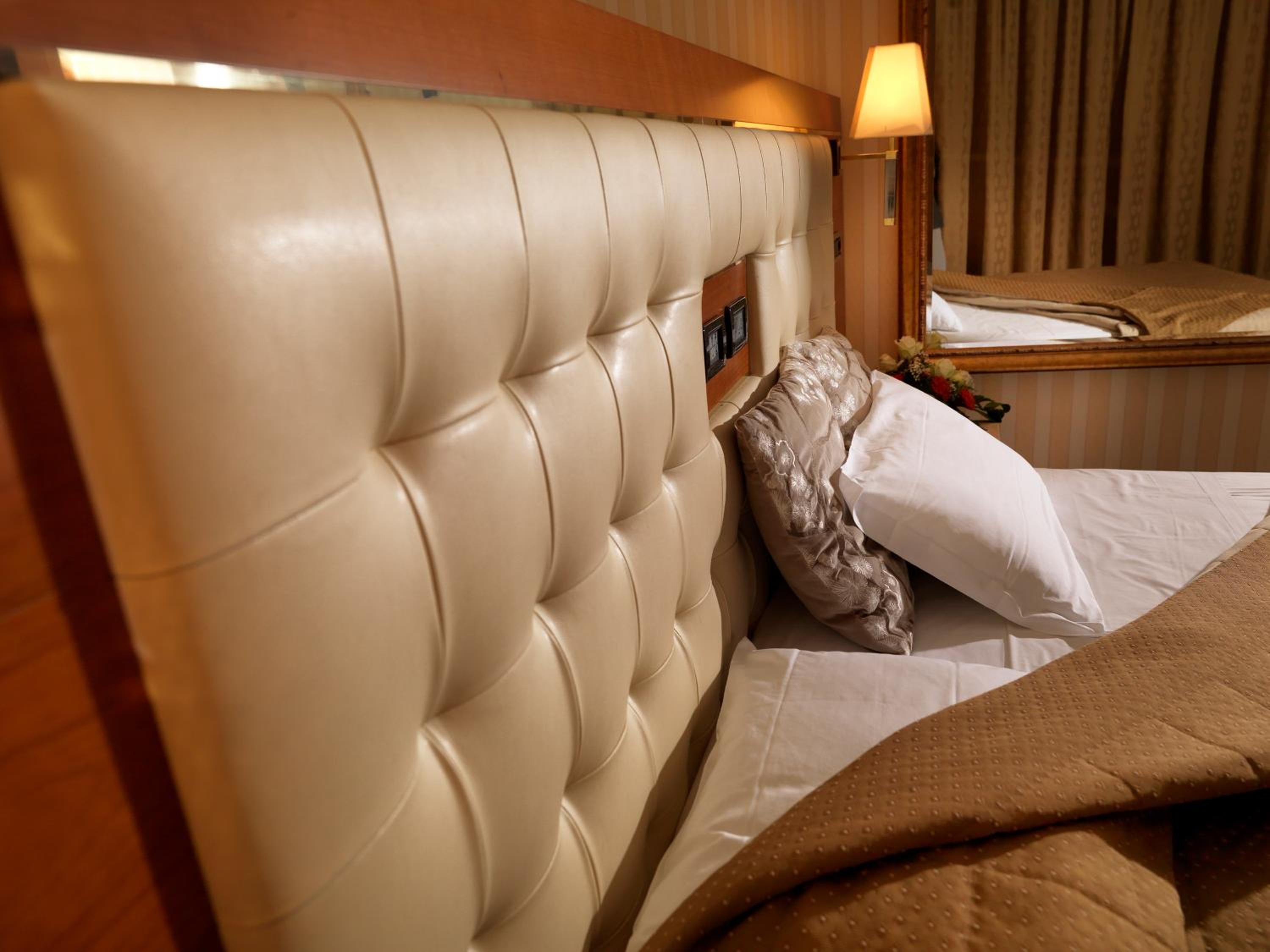 Double Room - Photo 4