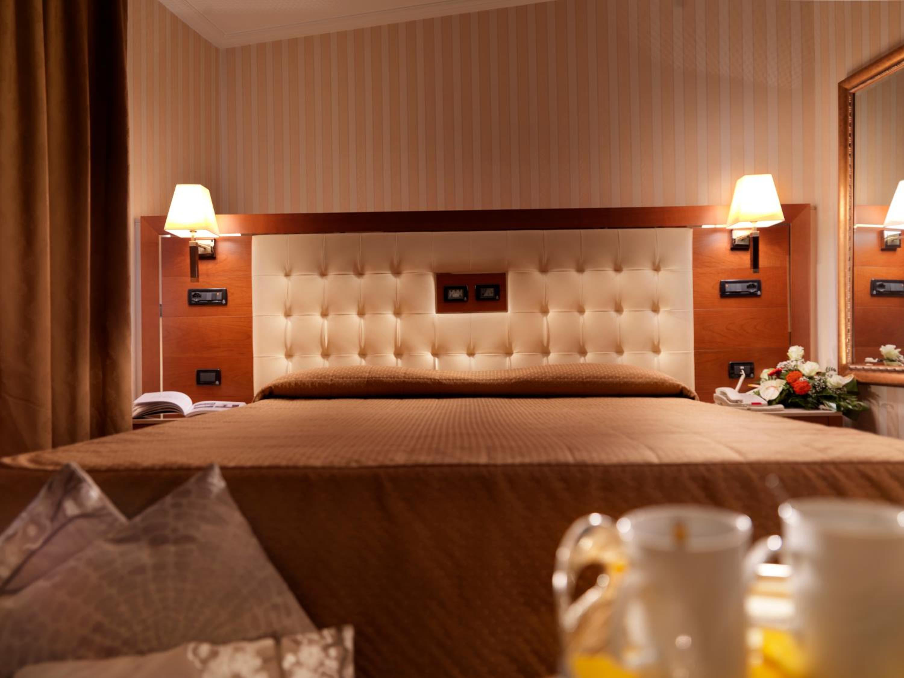 Triple Room - Photo 10