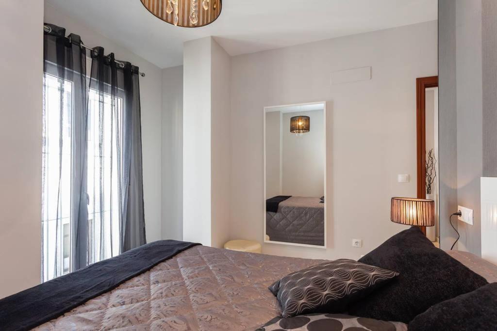 One-Bedroom-Apartment - Photo 6