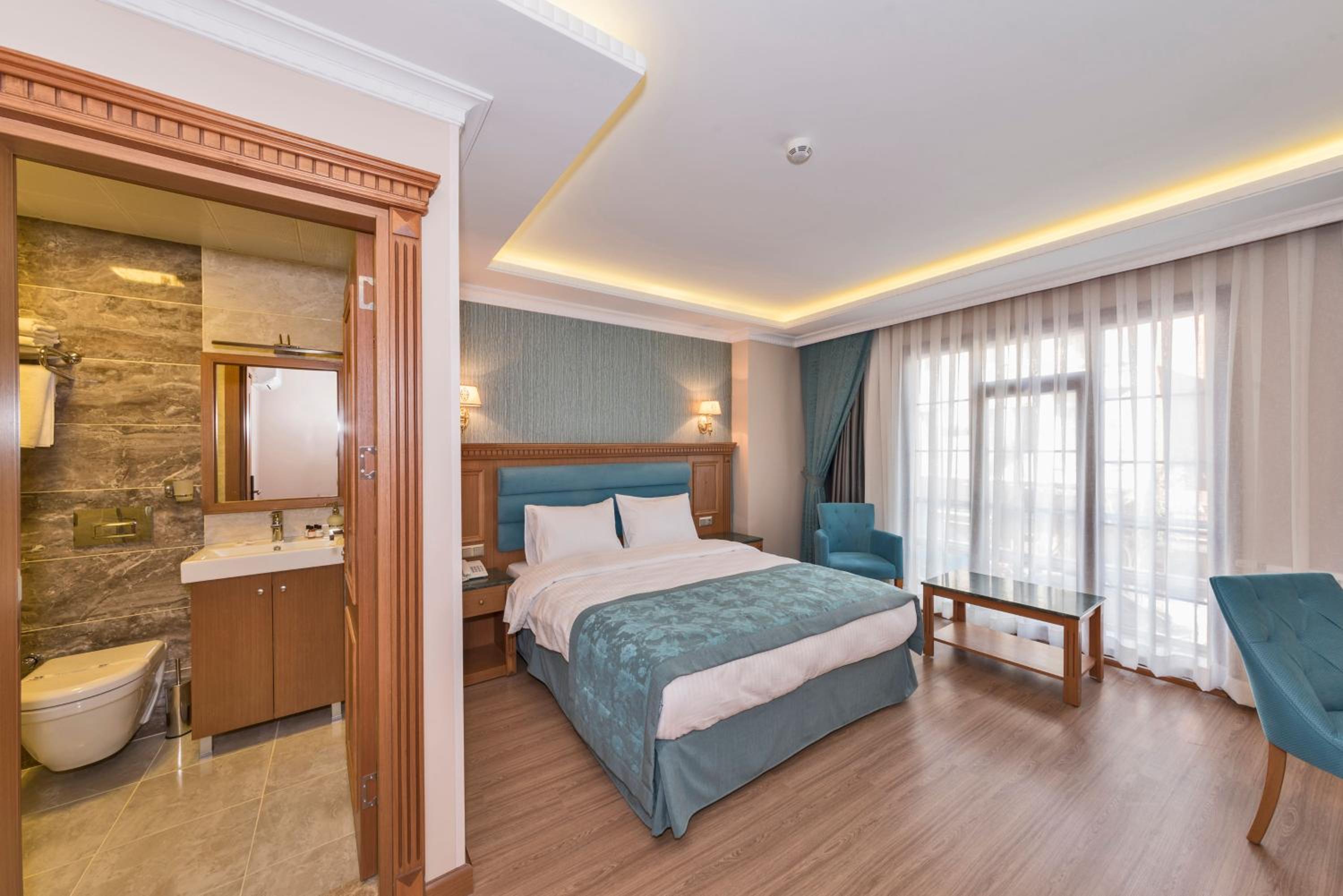 Deluxe Double Room photo 1