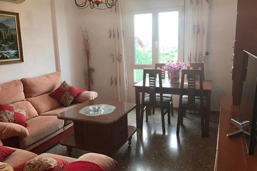 Apartamento con Balcón