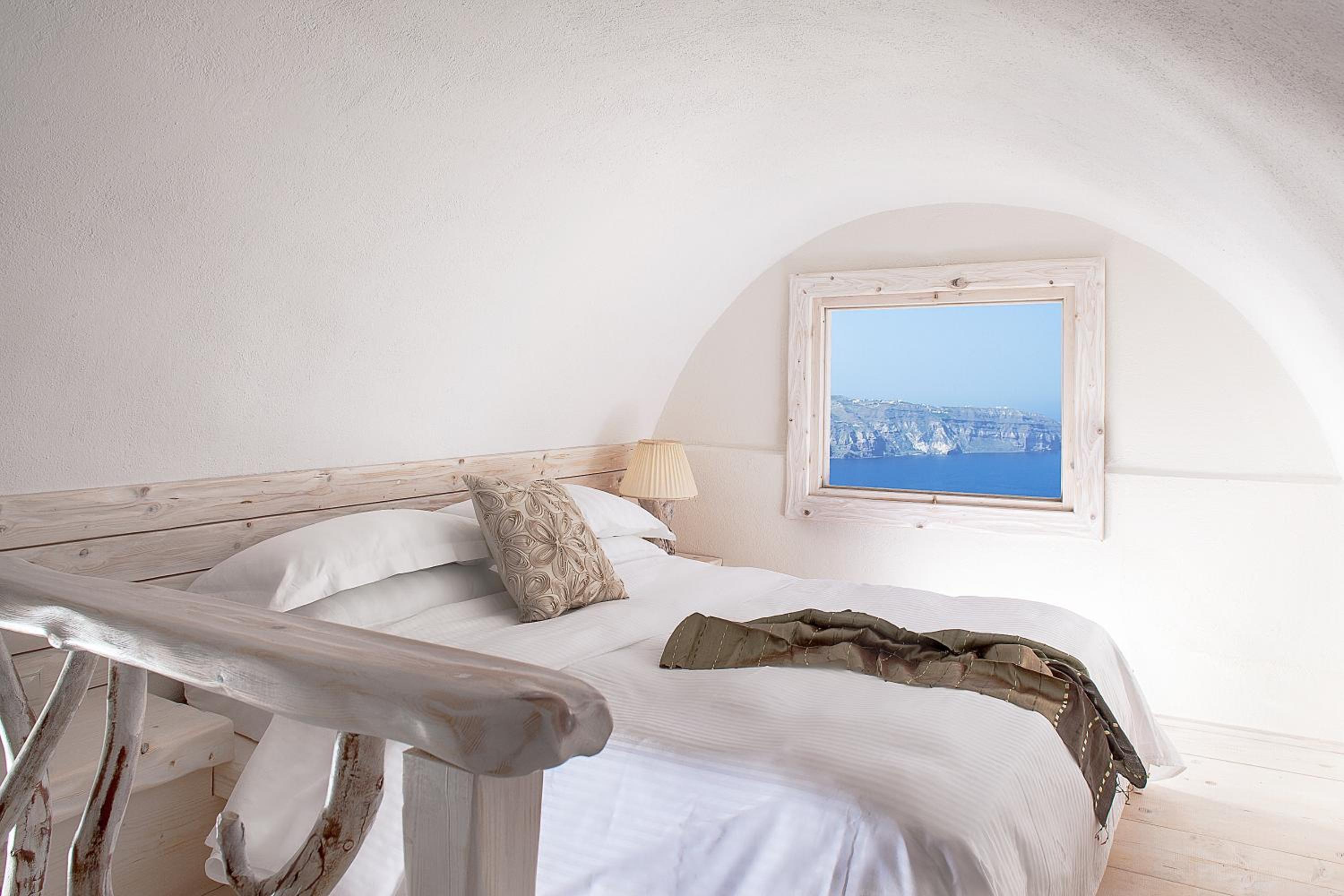 Honeymoon Suite Sunset View