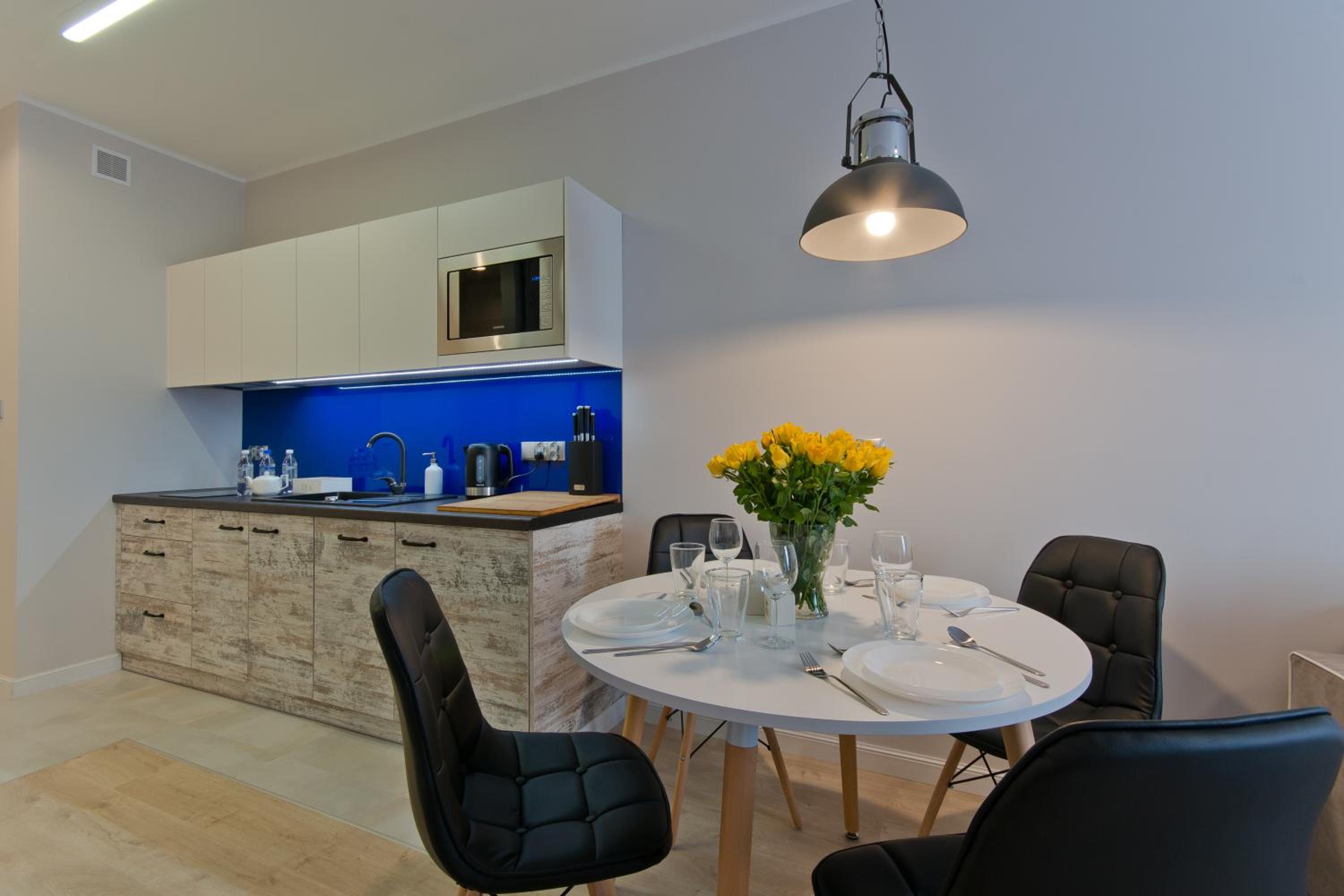 Two-Bedroom Apartment with Balcony - 8b 23. Marca Street - Photo 3