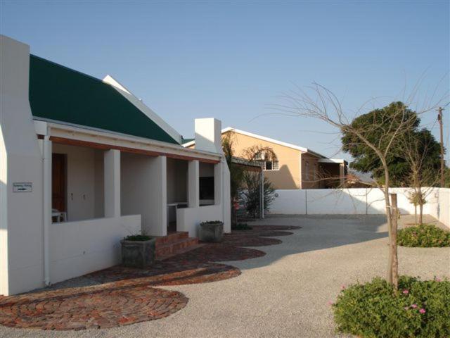 Double or Twin Room - Photo 6