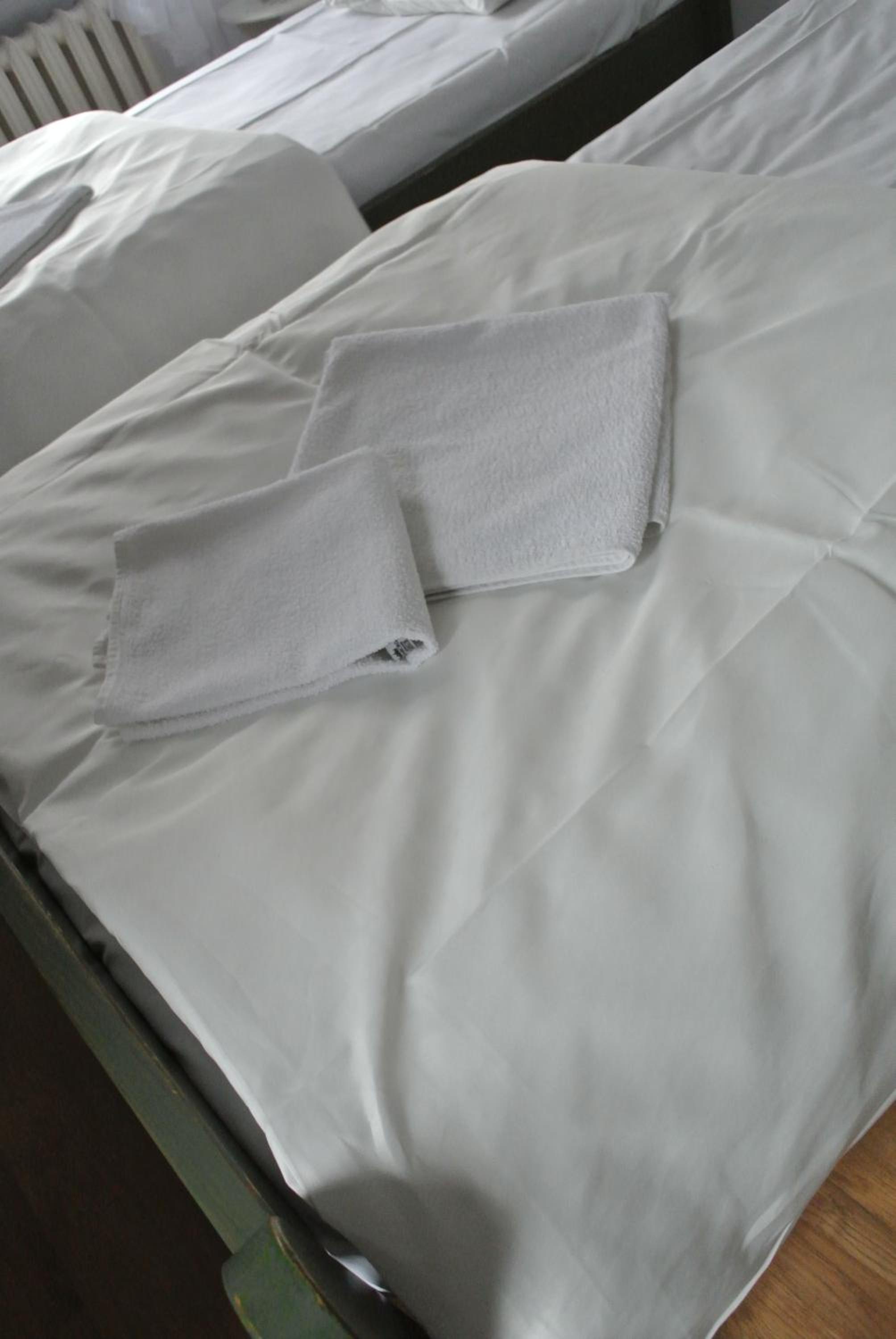 Quadruple Room - Photo 2