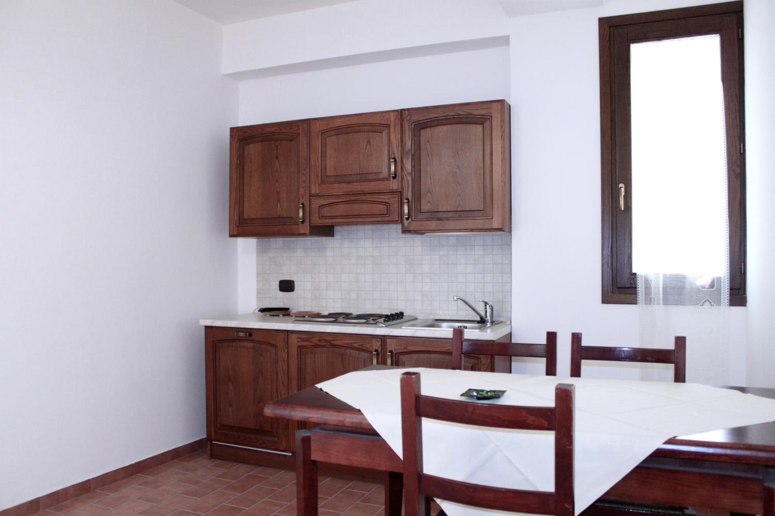 One-Bedroom Apartment (2 Adults) - Photo 9