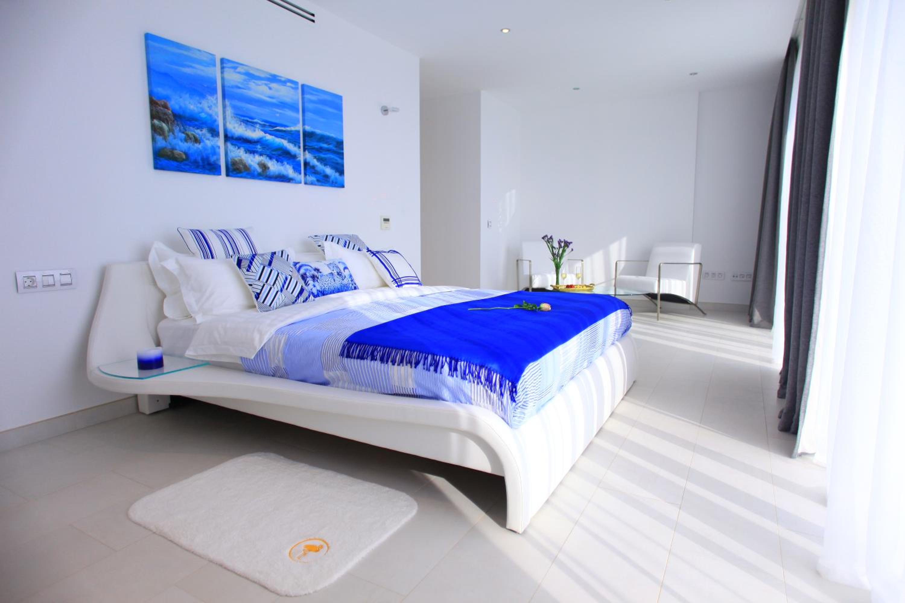 Villa with Sea View