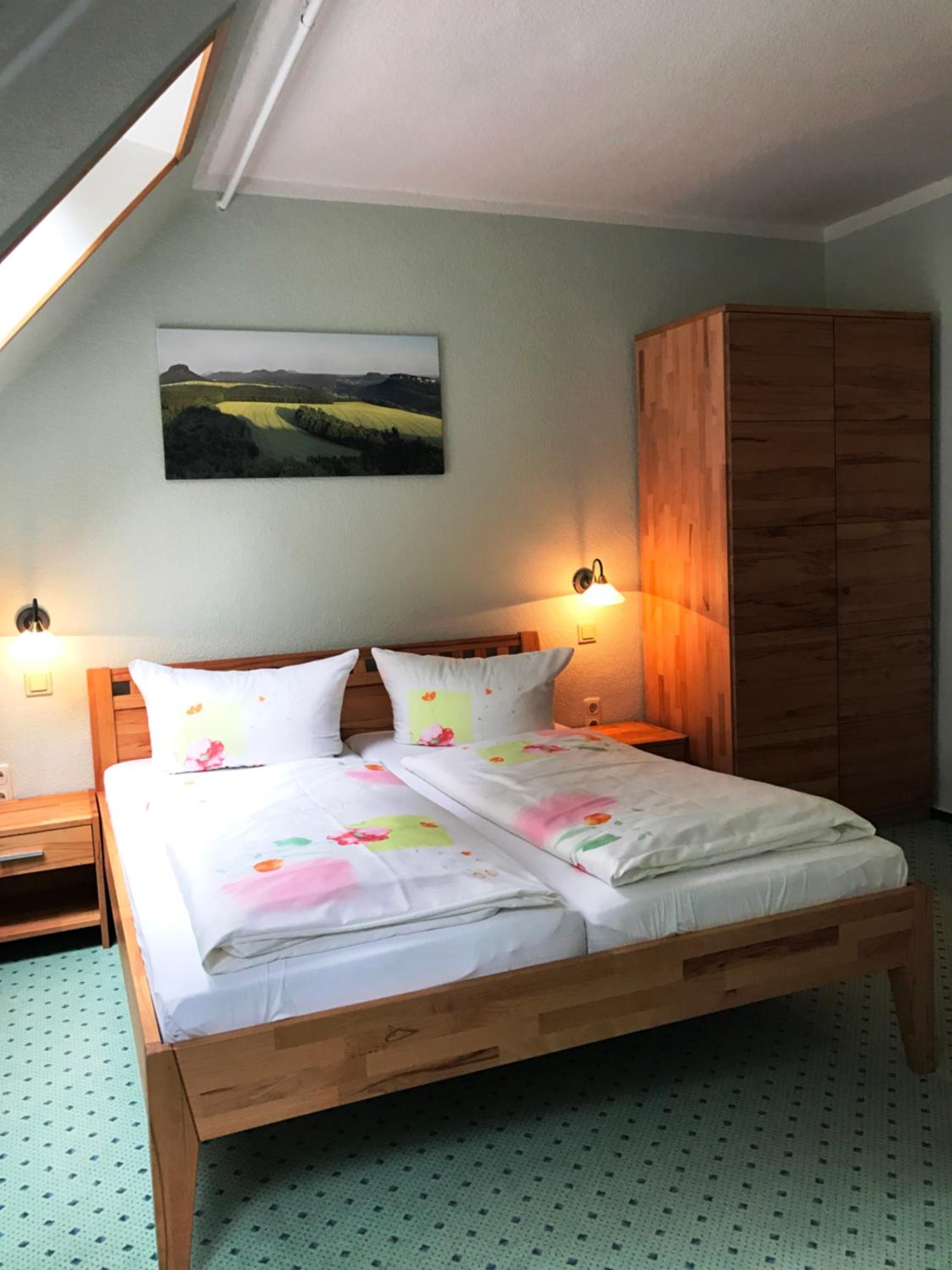 Double Room with Forest View (no dogs) - Photo 14