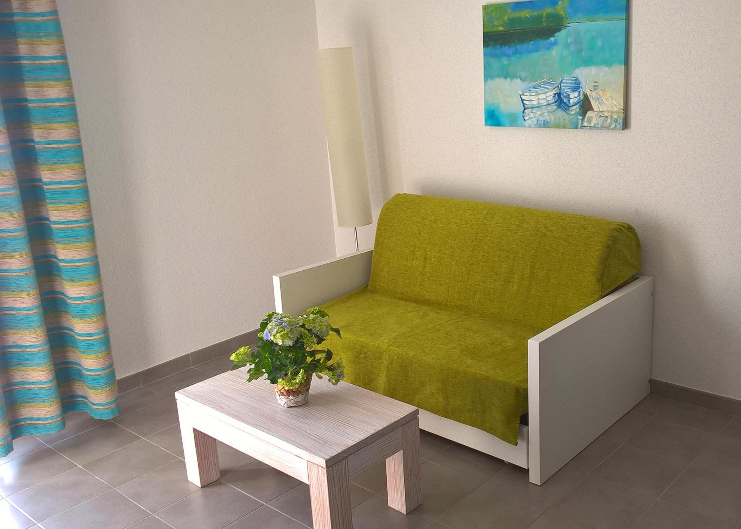 Standard Studio (2 Adults)
