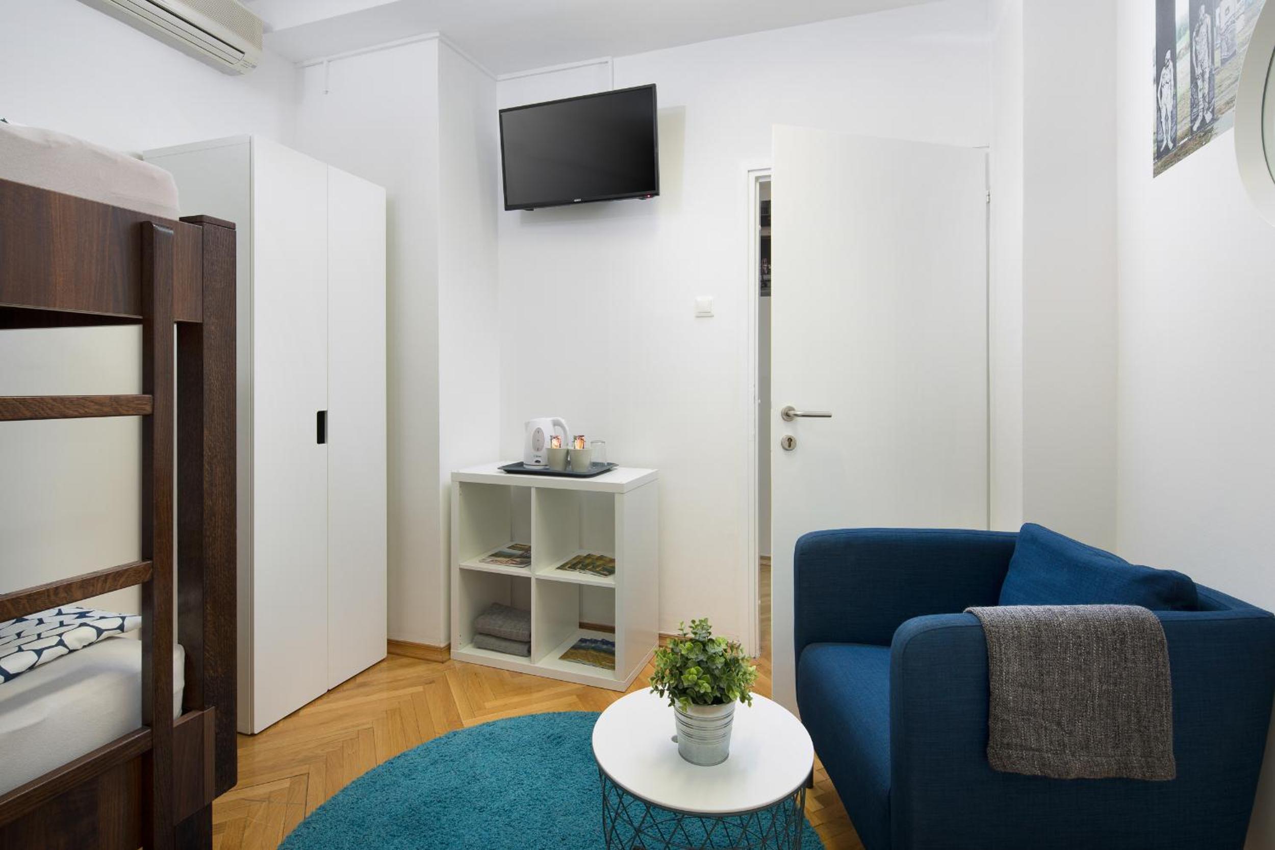 Deluxe Twin Room - Photo 3