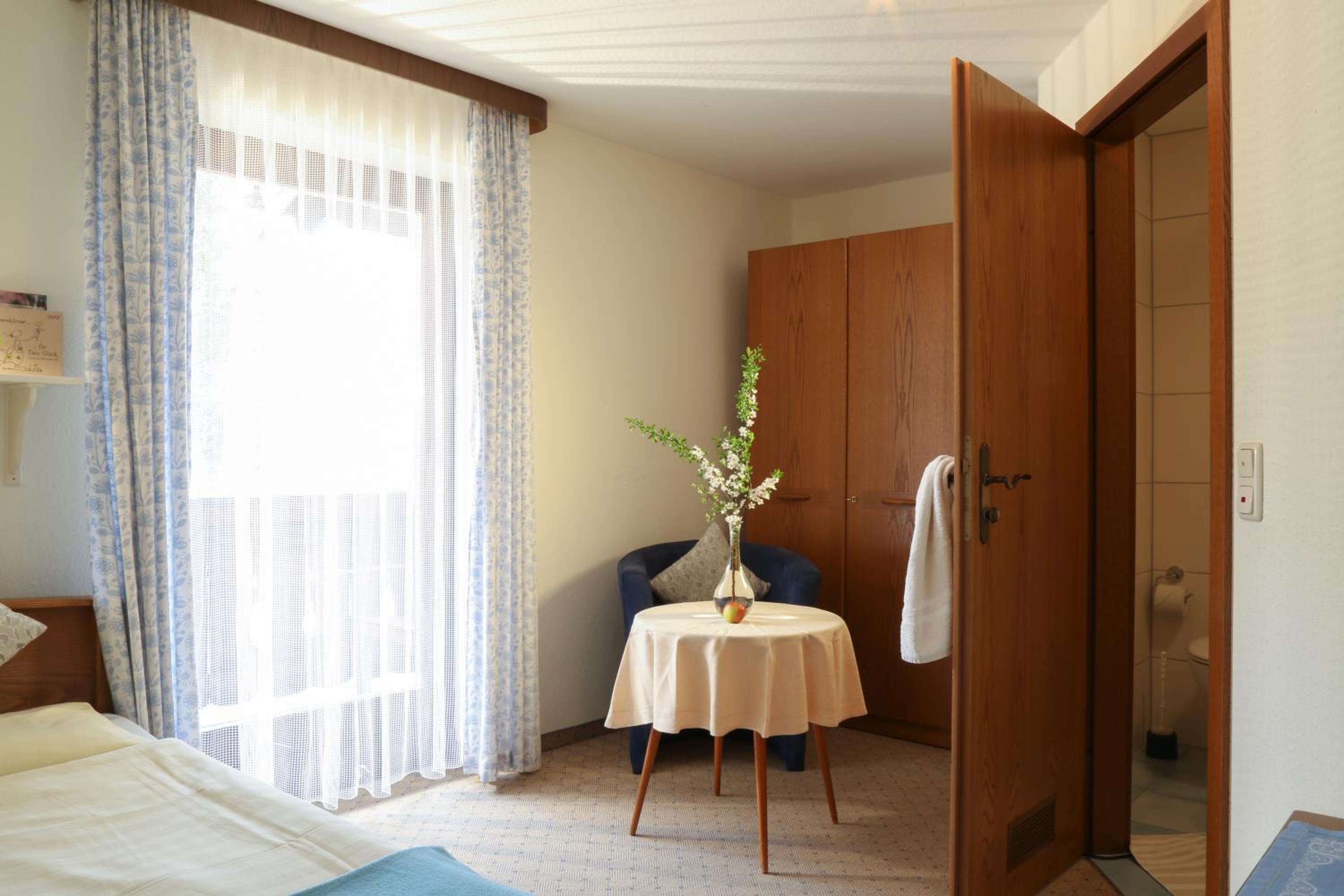Single Room with Shower and Balcony photo 1