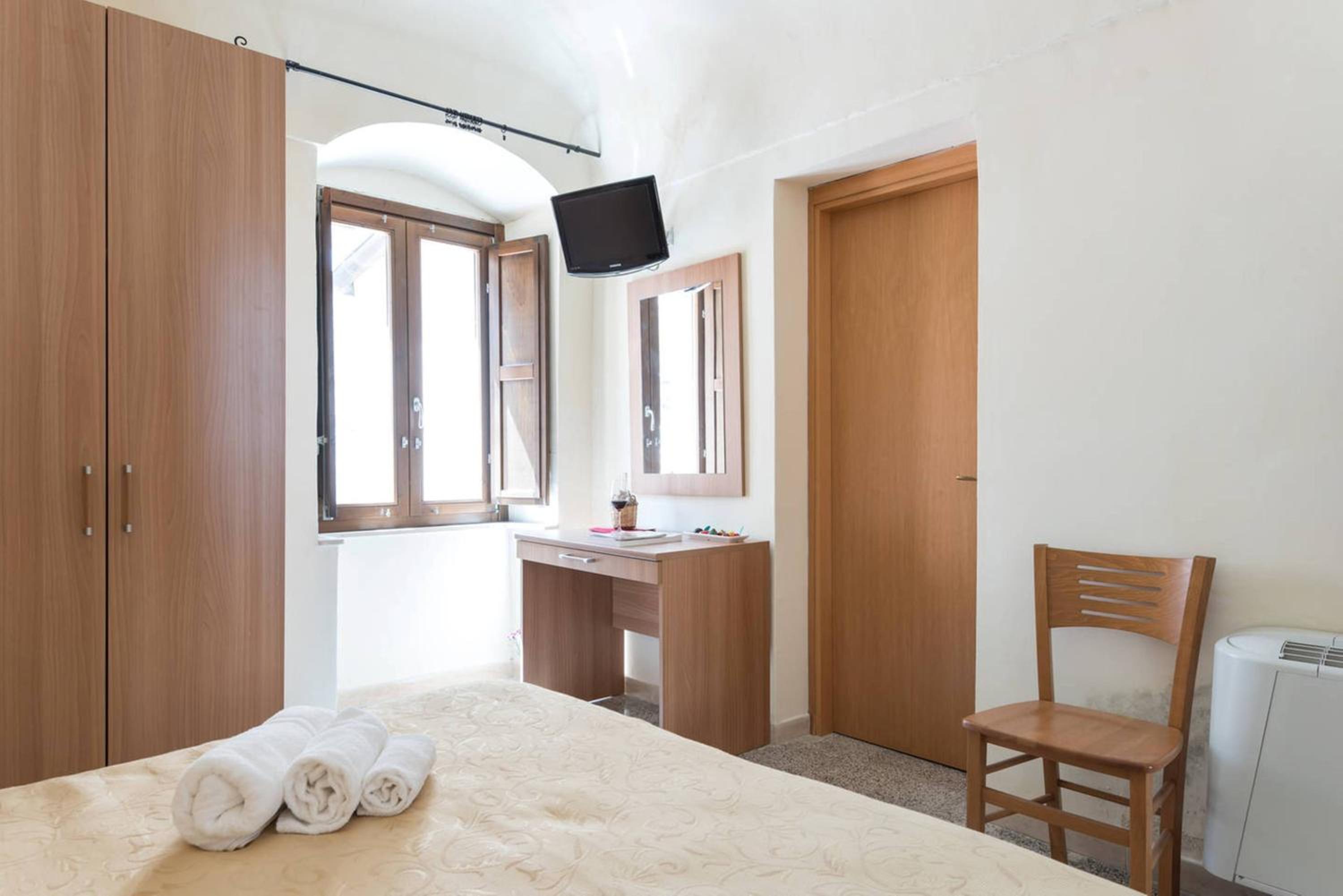 Double Or Twin Room With Private Bathroom