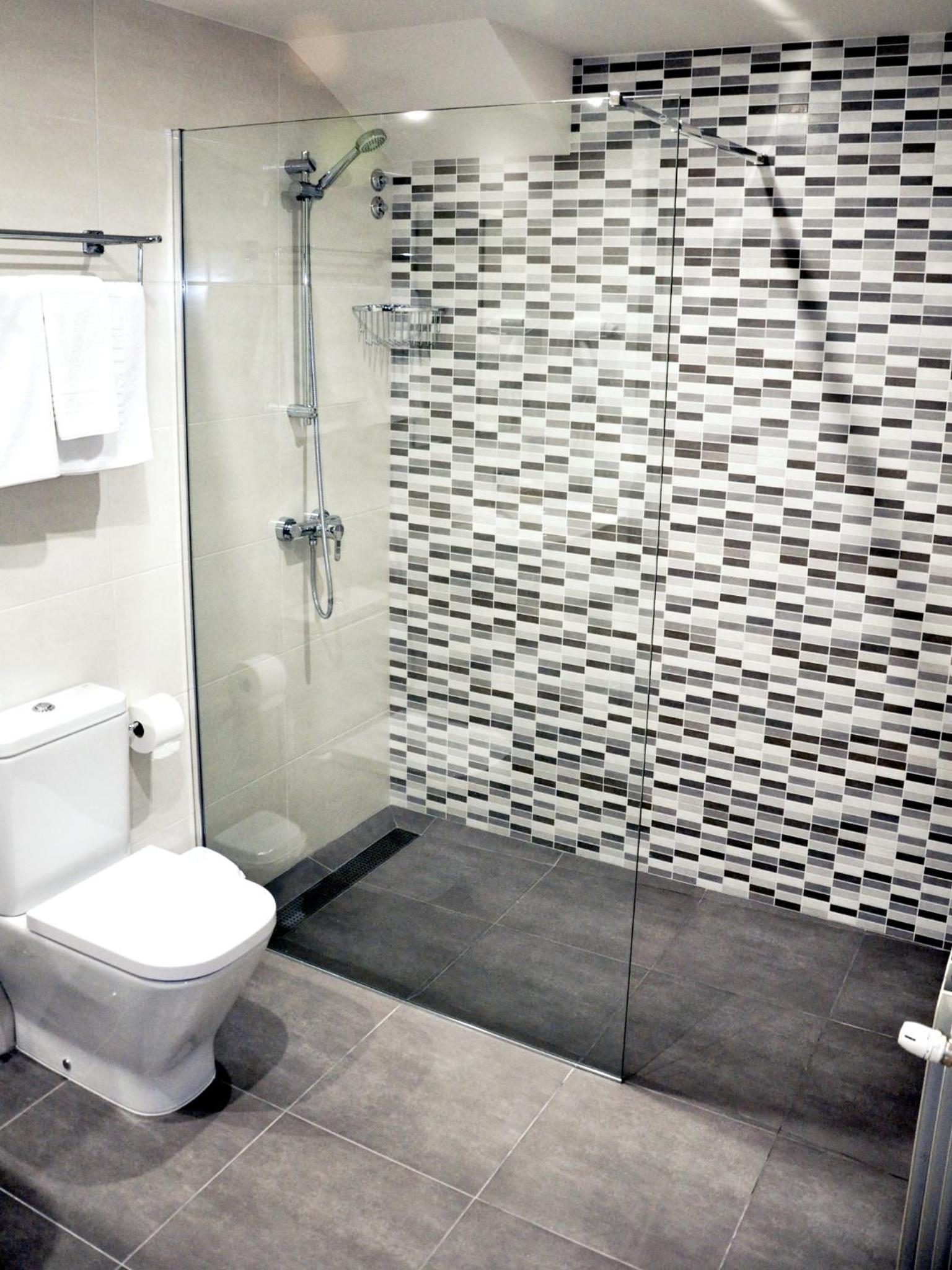 Triple Room - Photo 2