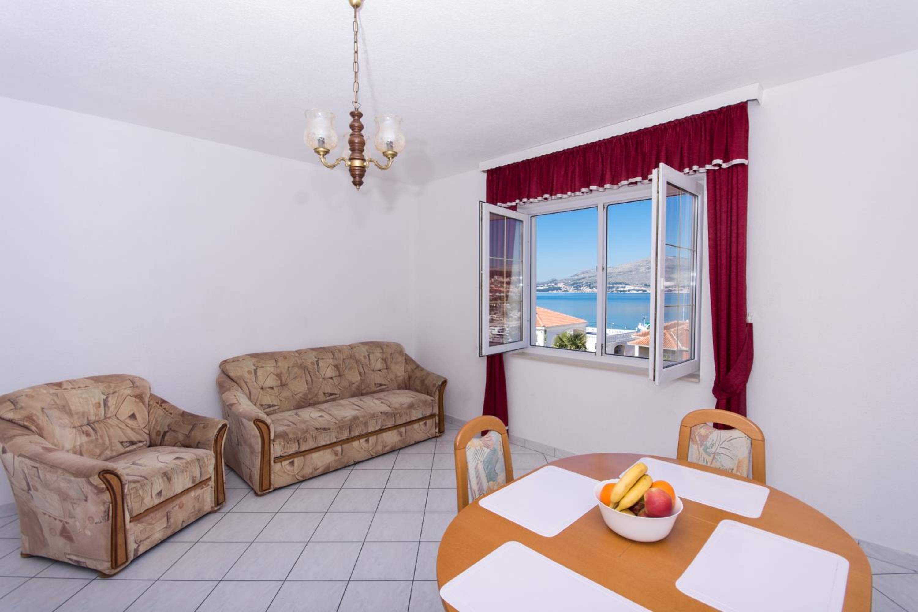 Apartment with Sea View