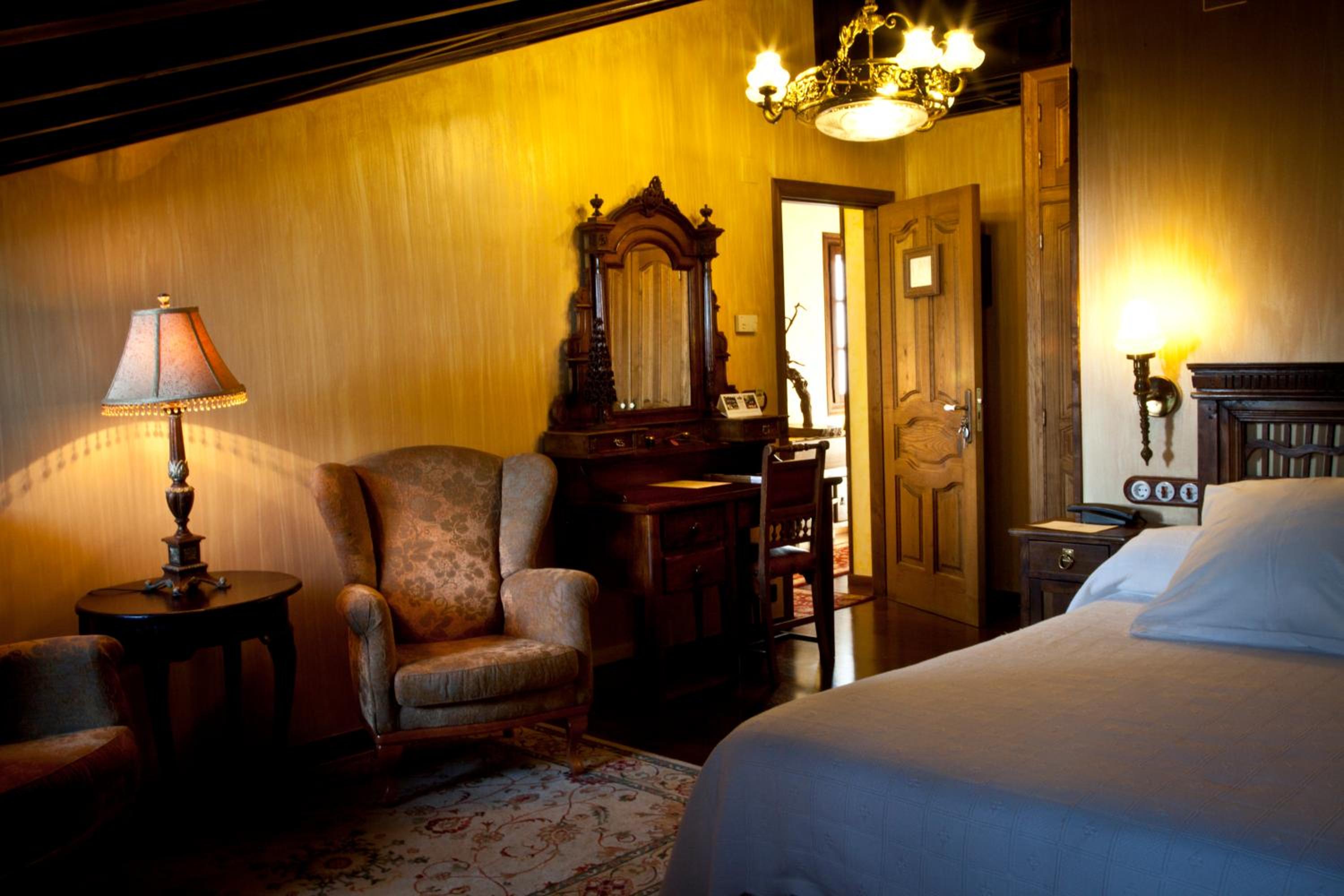 Superior Double or Twin Room - Photo 1