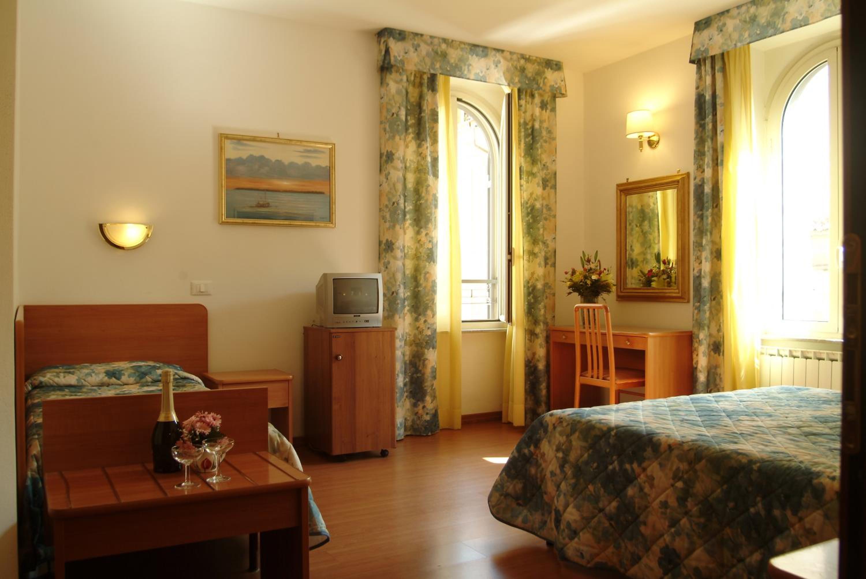 Quadruple Room photo 2