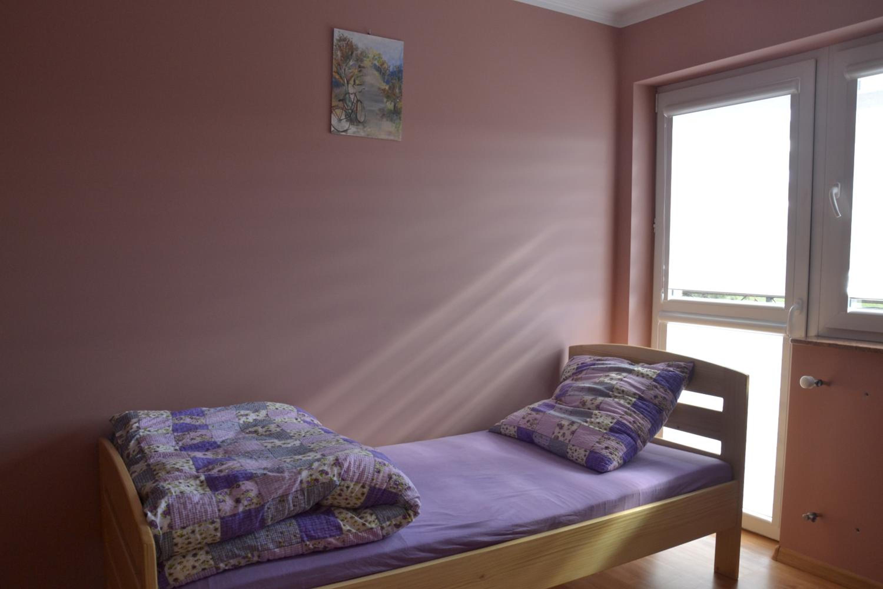 Standard Twin Room with Mountain View - Photo 2