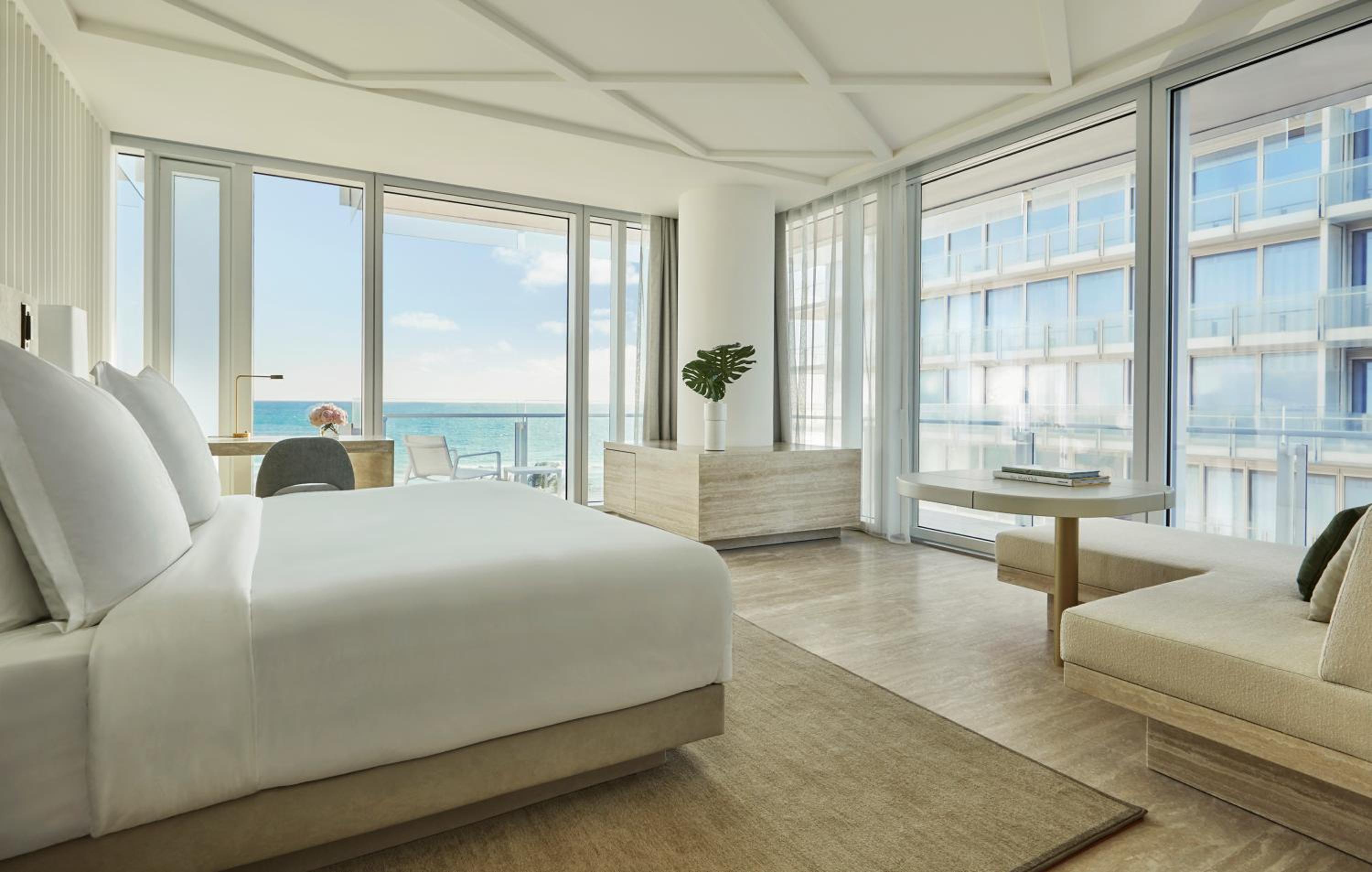 Ocean View Corner Room King