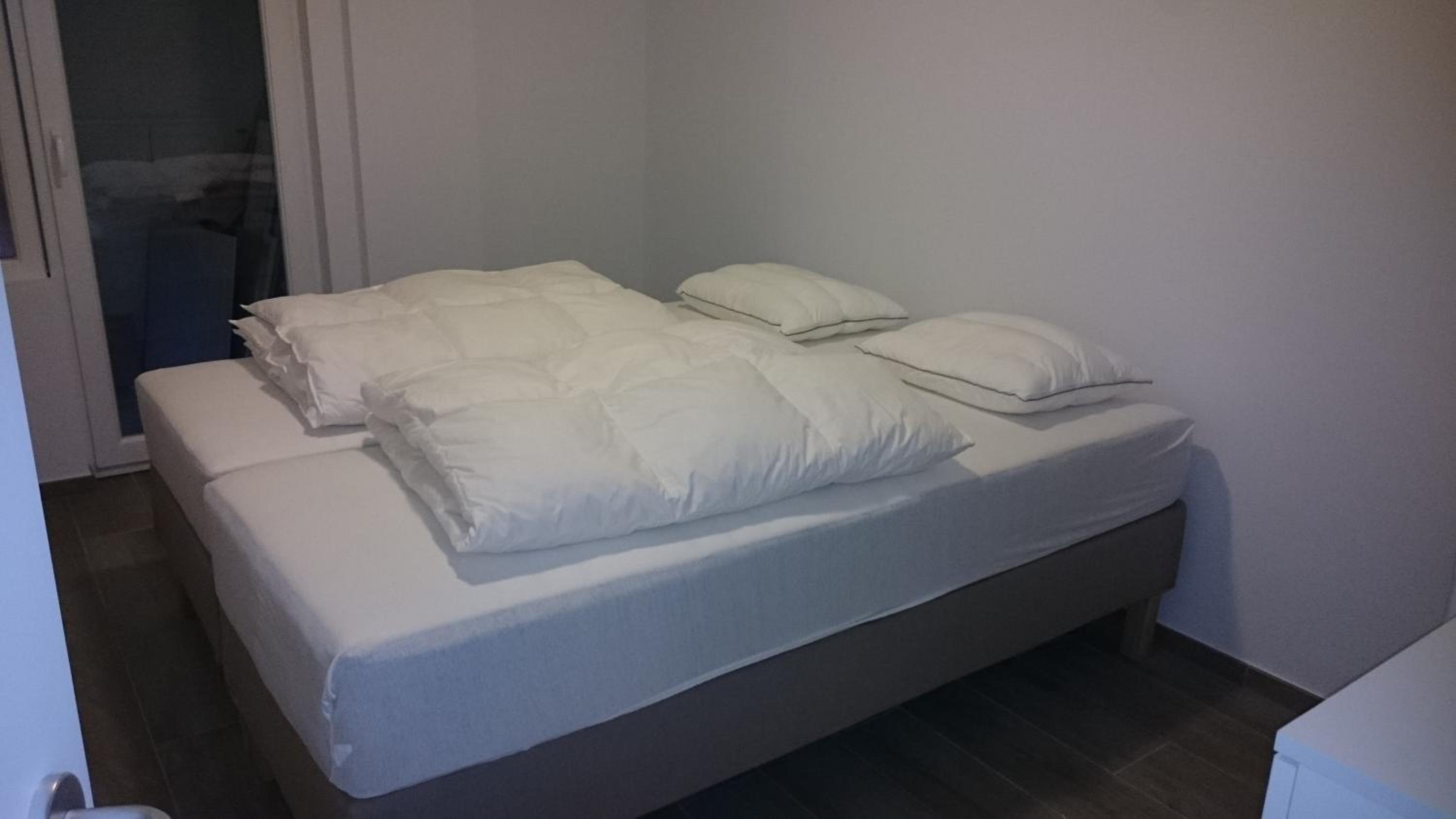 Apartment with Sea View - Photo 13