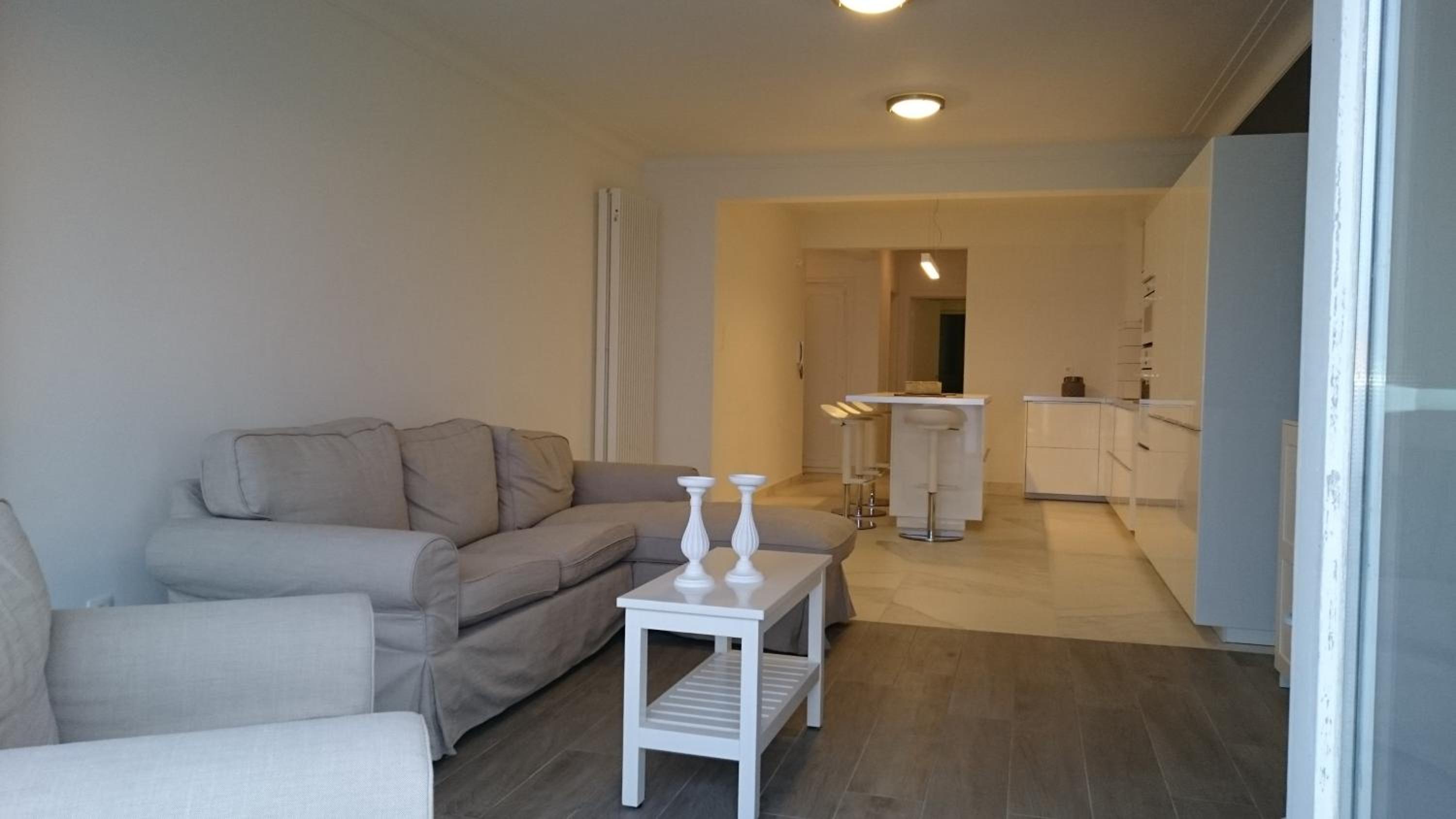 Apartment with Sea View - Photo 12