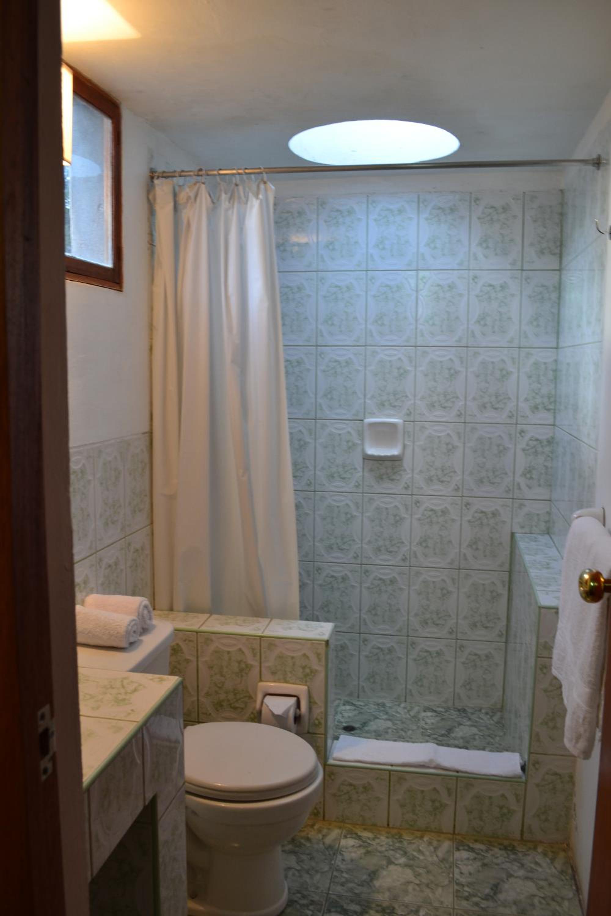 Family Room with Bathroom photo 2