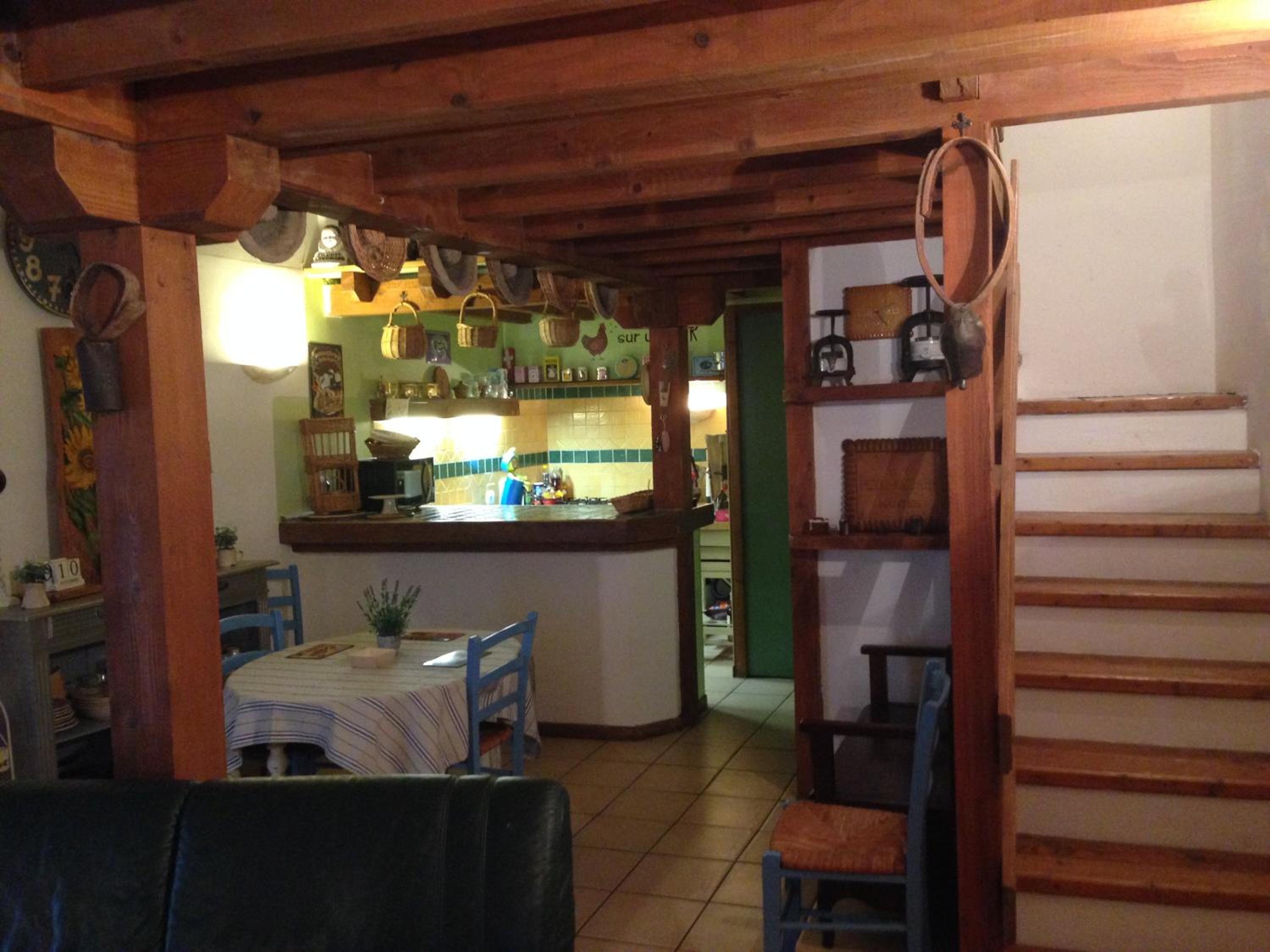 Two-Bedroom House - Photo 1
