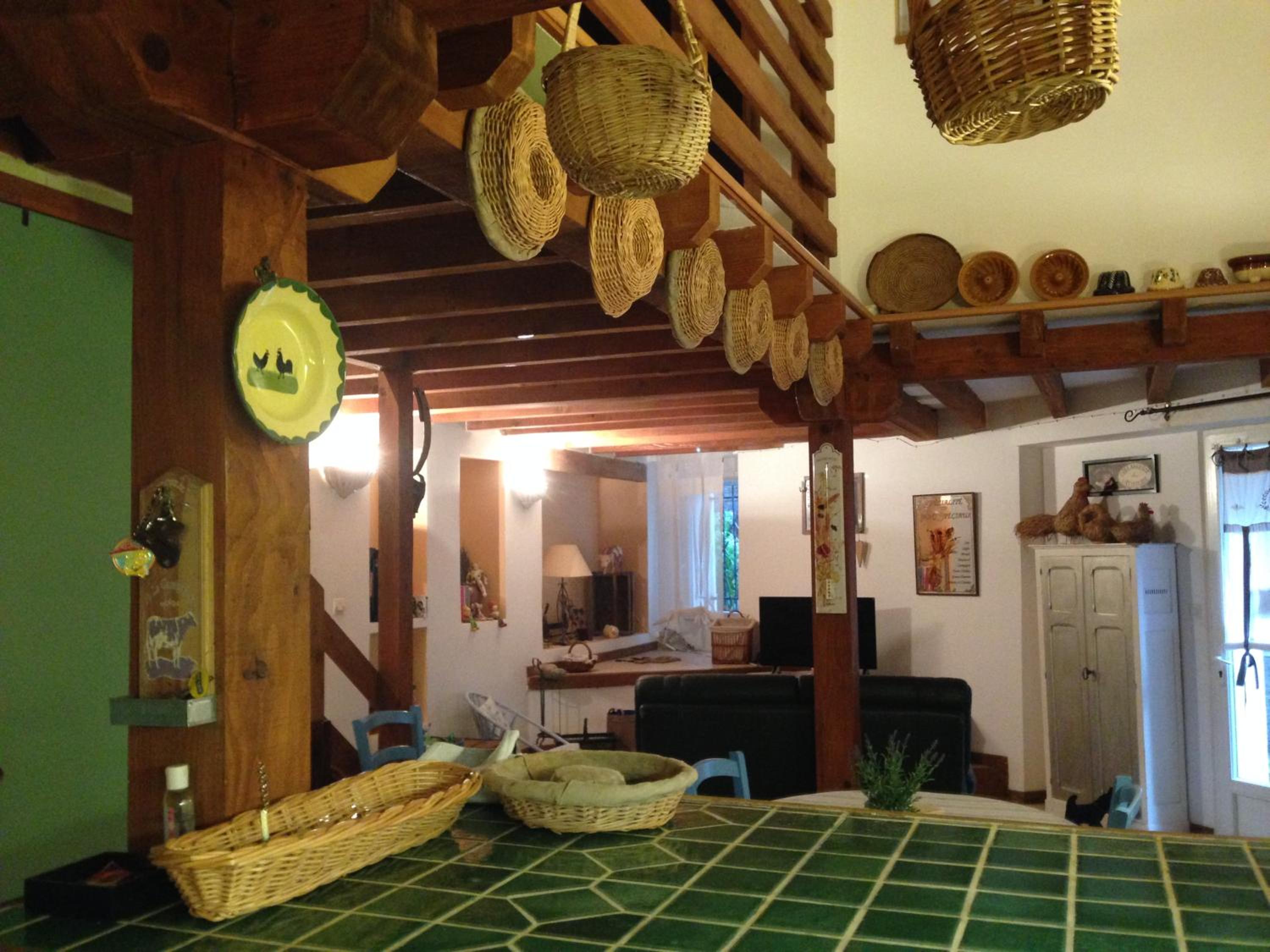 Two-Bedroom House - Photo 2