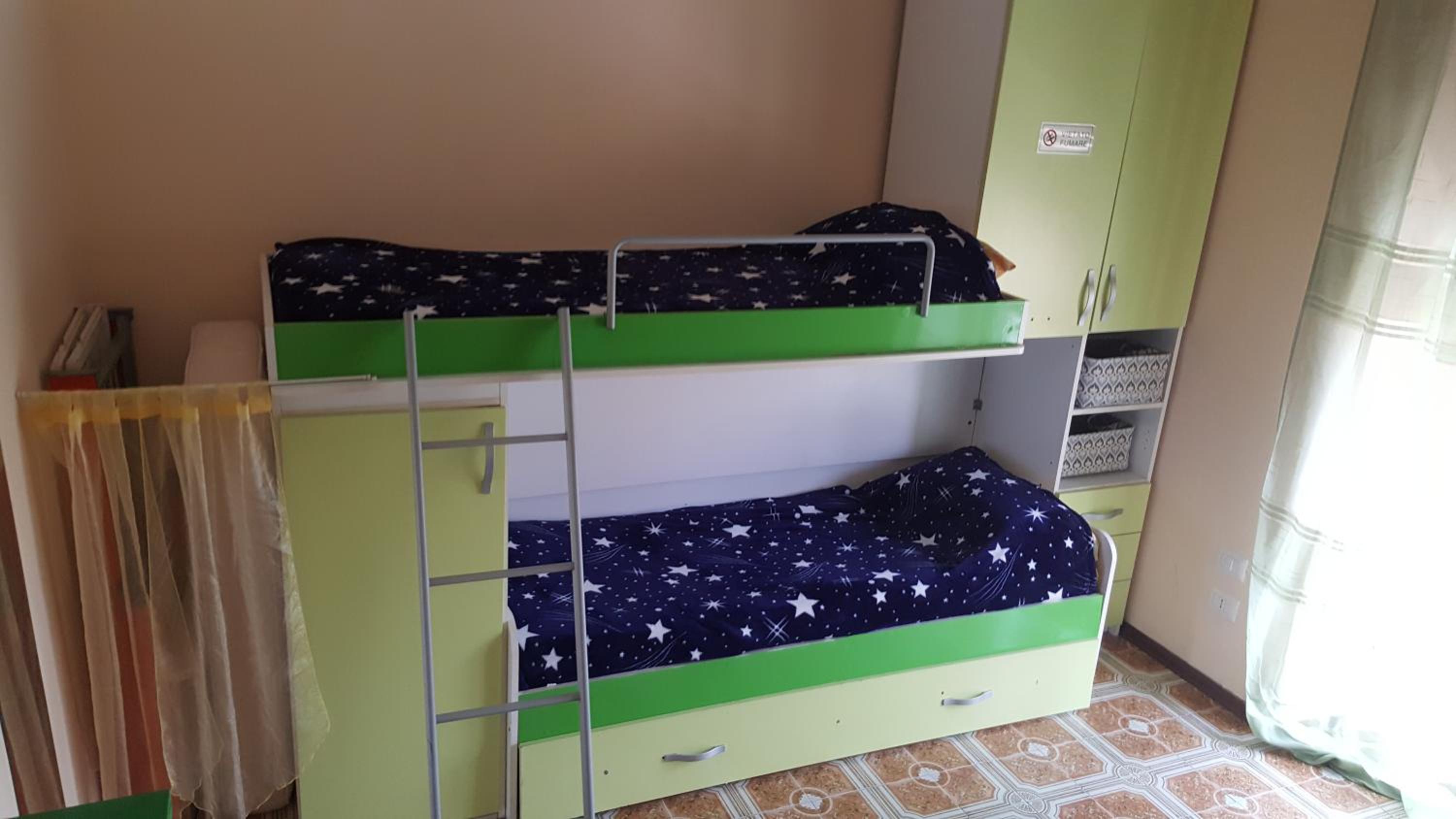 Quadruple Room with Shared Bathroom