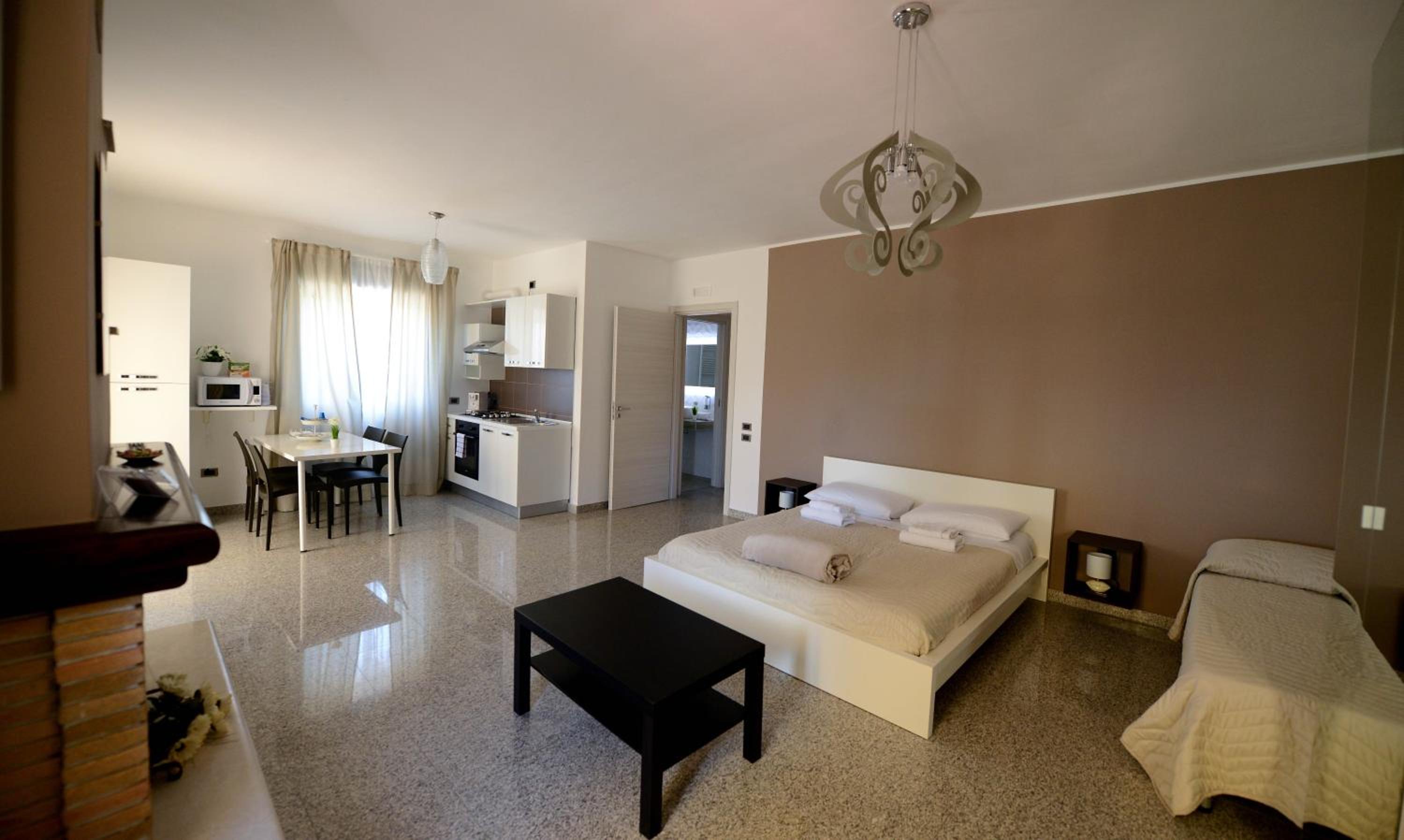 One-Bedroom Family Apartment - Photo 1