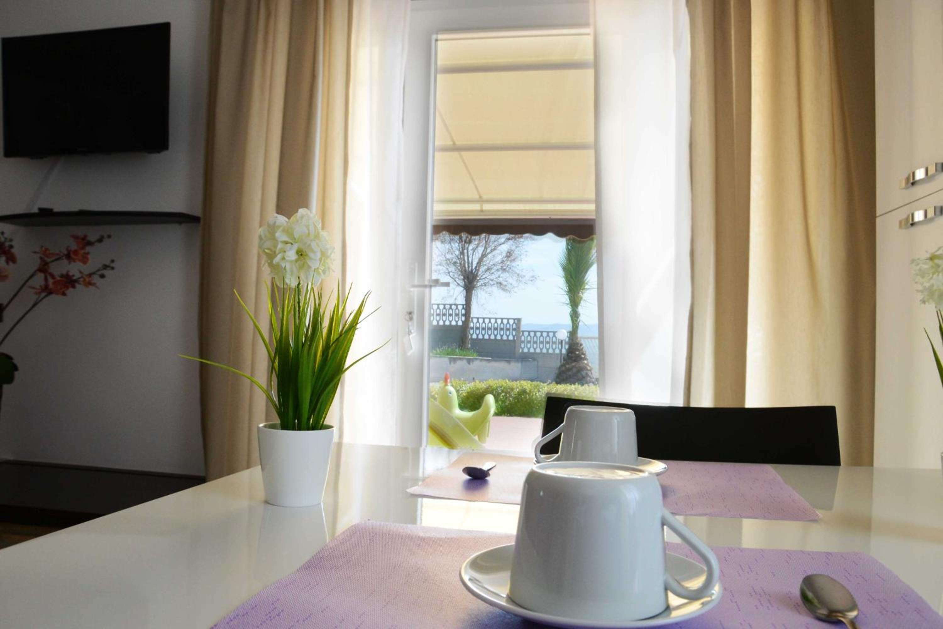 One-Bedroom Family Apartment - Photo 12