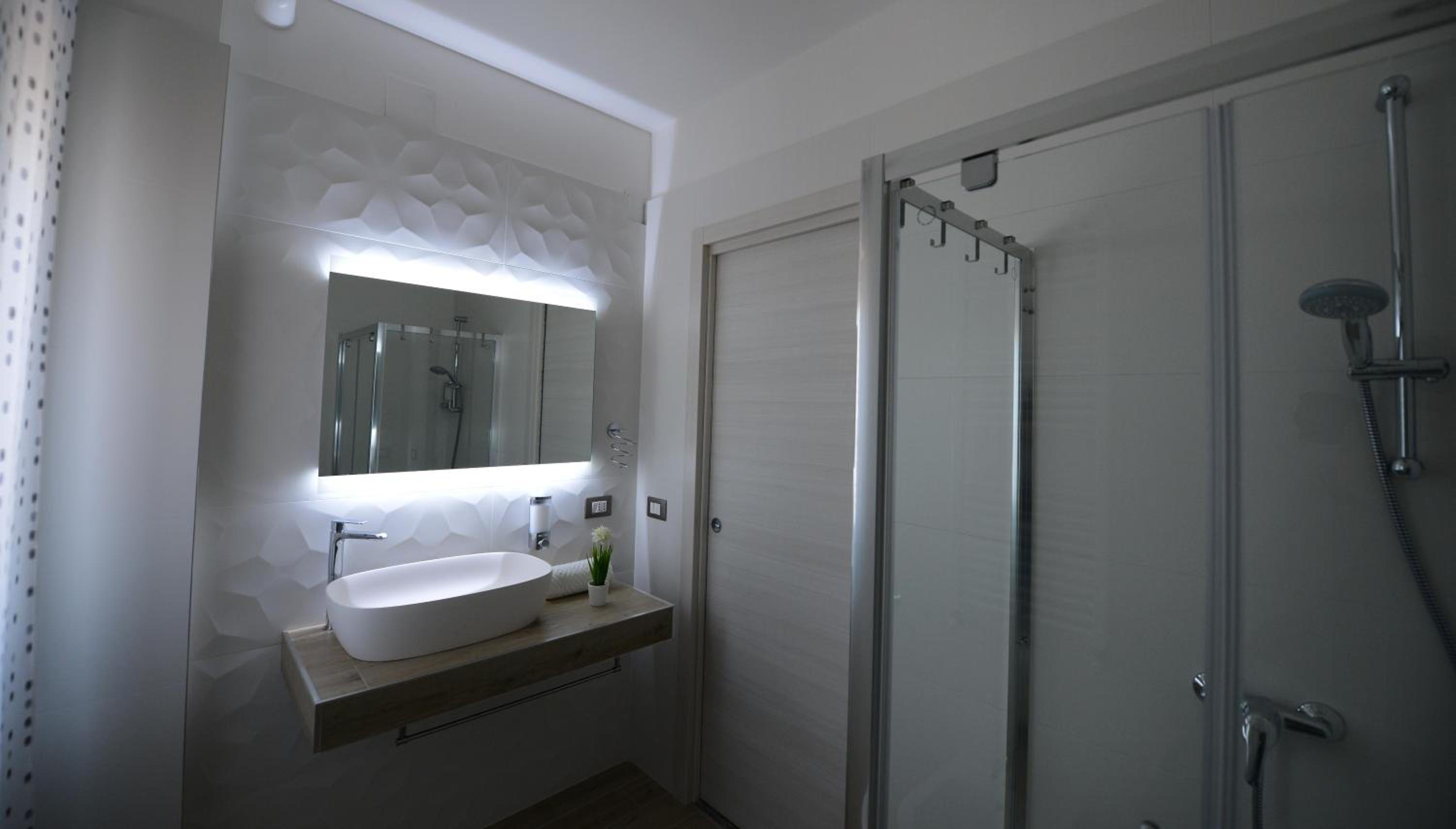 One-Bedroom Family Apartment - Photo 17