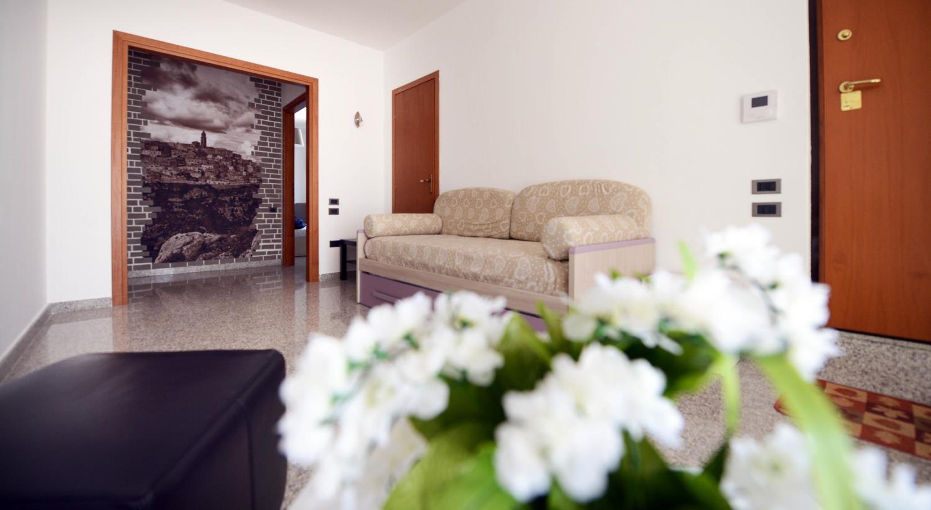 Two-Bedroom Apartment - Photo 1