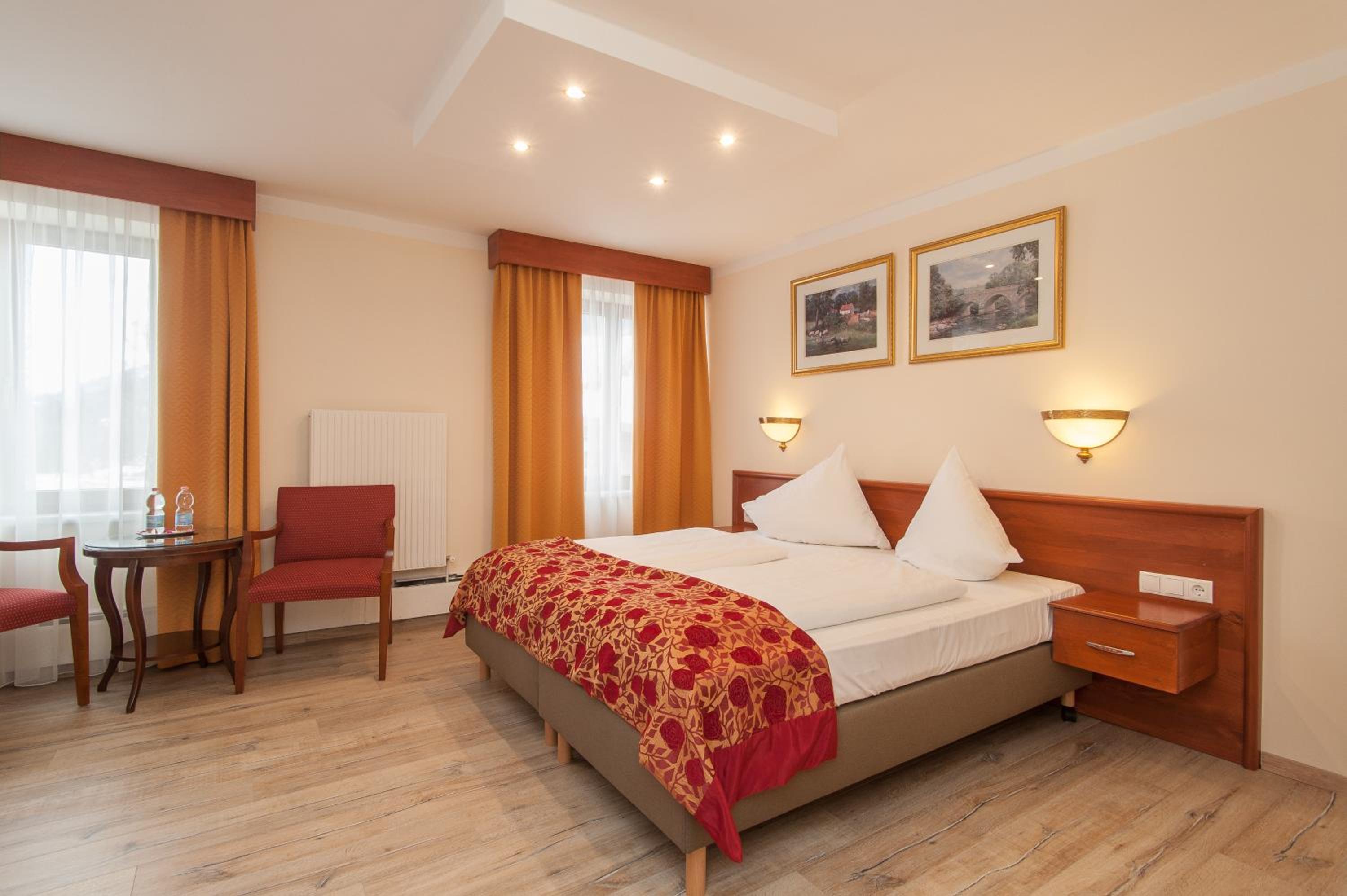Single Room photo 1